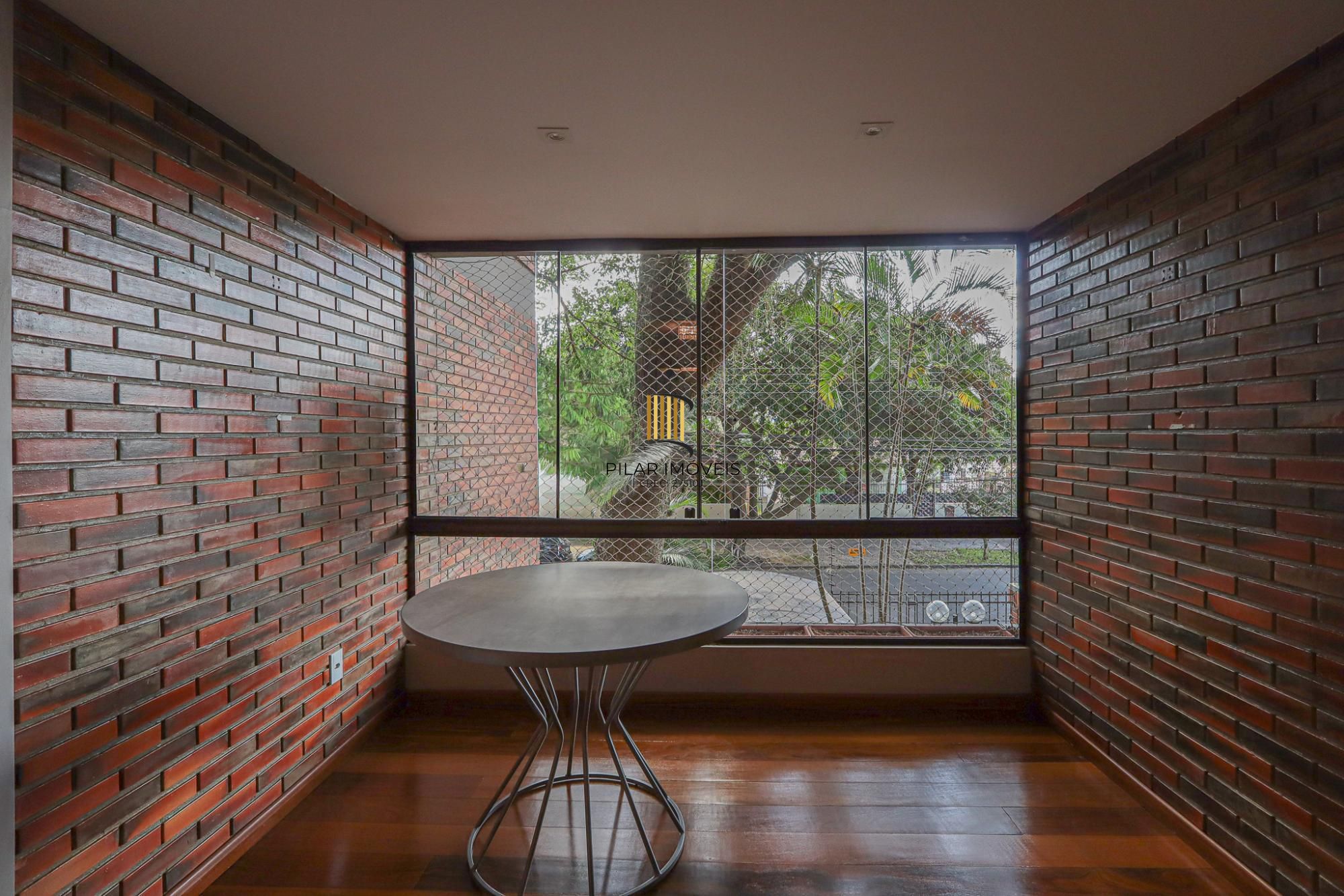 Apartamento à venda no bairro Petrópolis