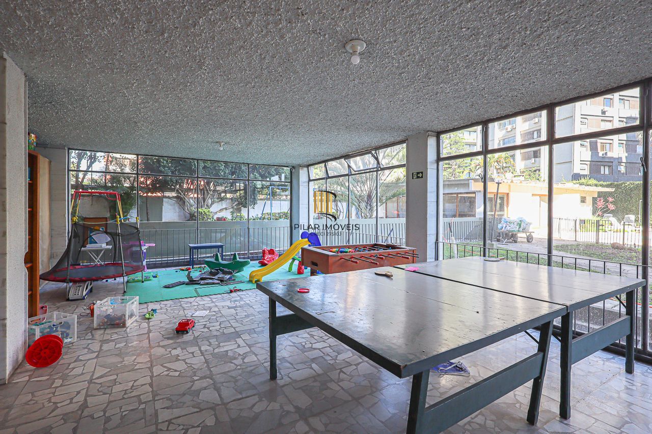 Apartamento a venda no bairro Mont' Serrat