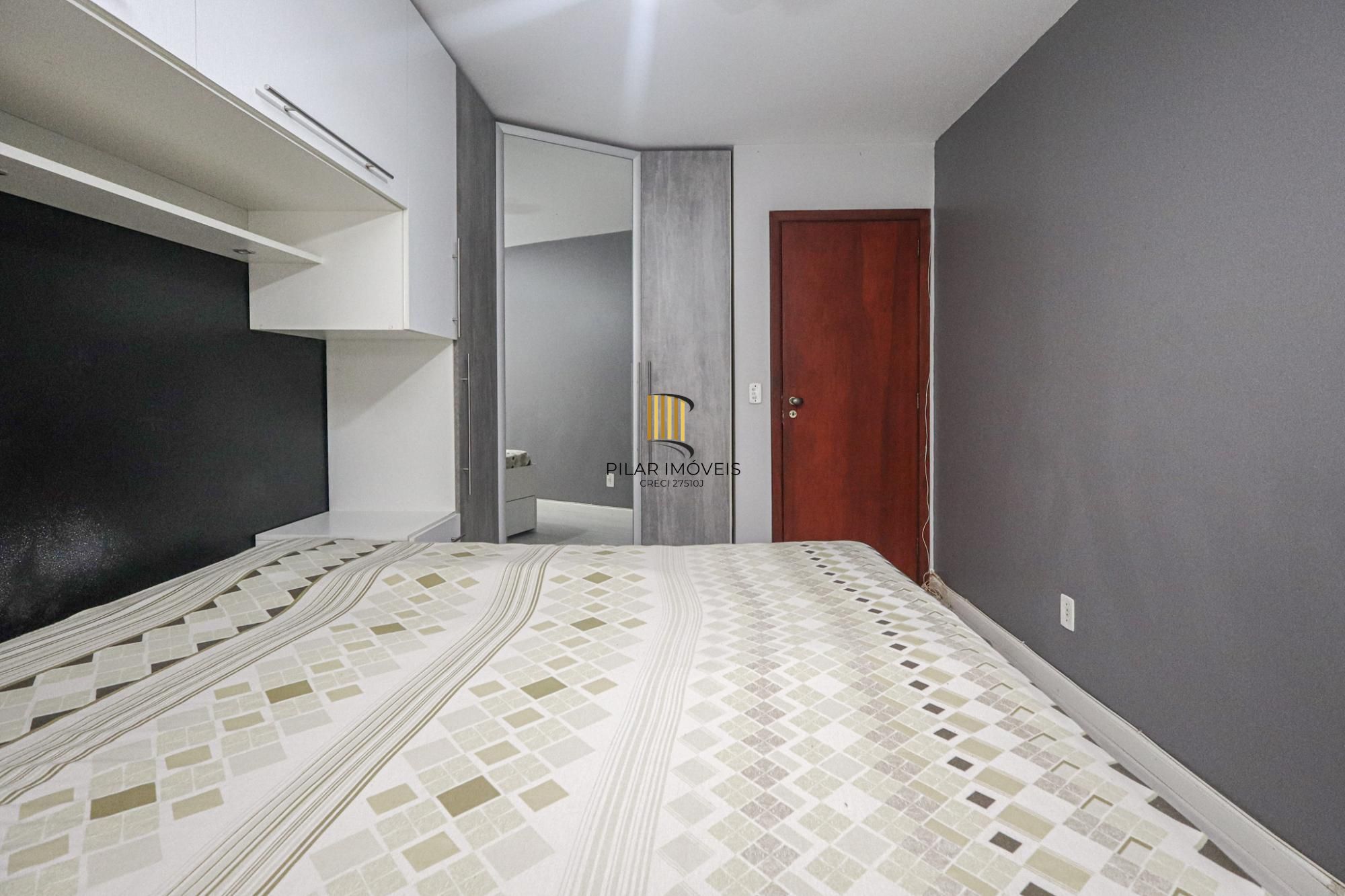 Apartamento a venda no bairro Mont' Serrat