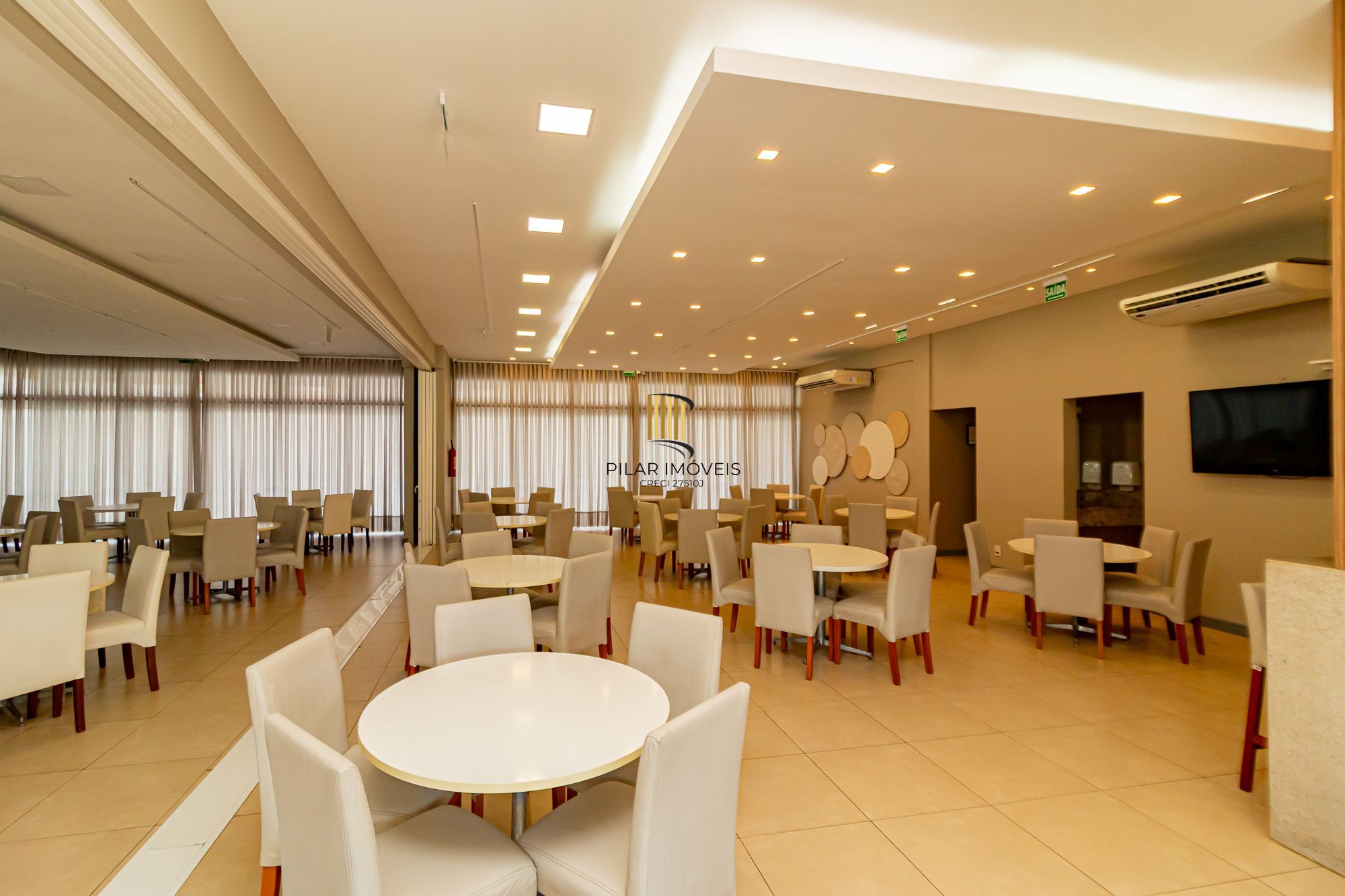 Casa em condomínio a venda na Lomba do Pinheiro