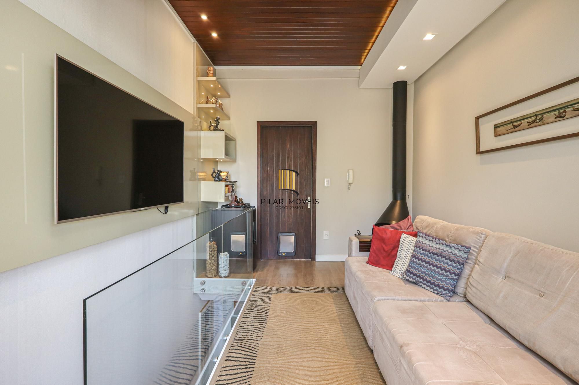 Apartamento triplex a venda no bairro Rio Branco