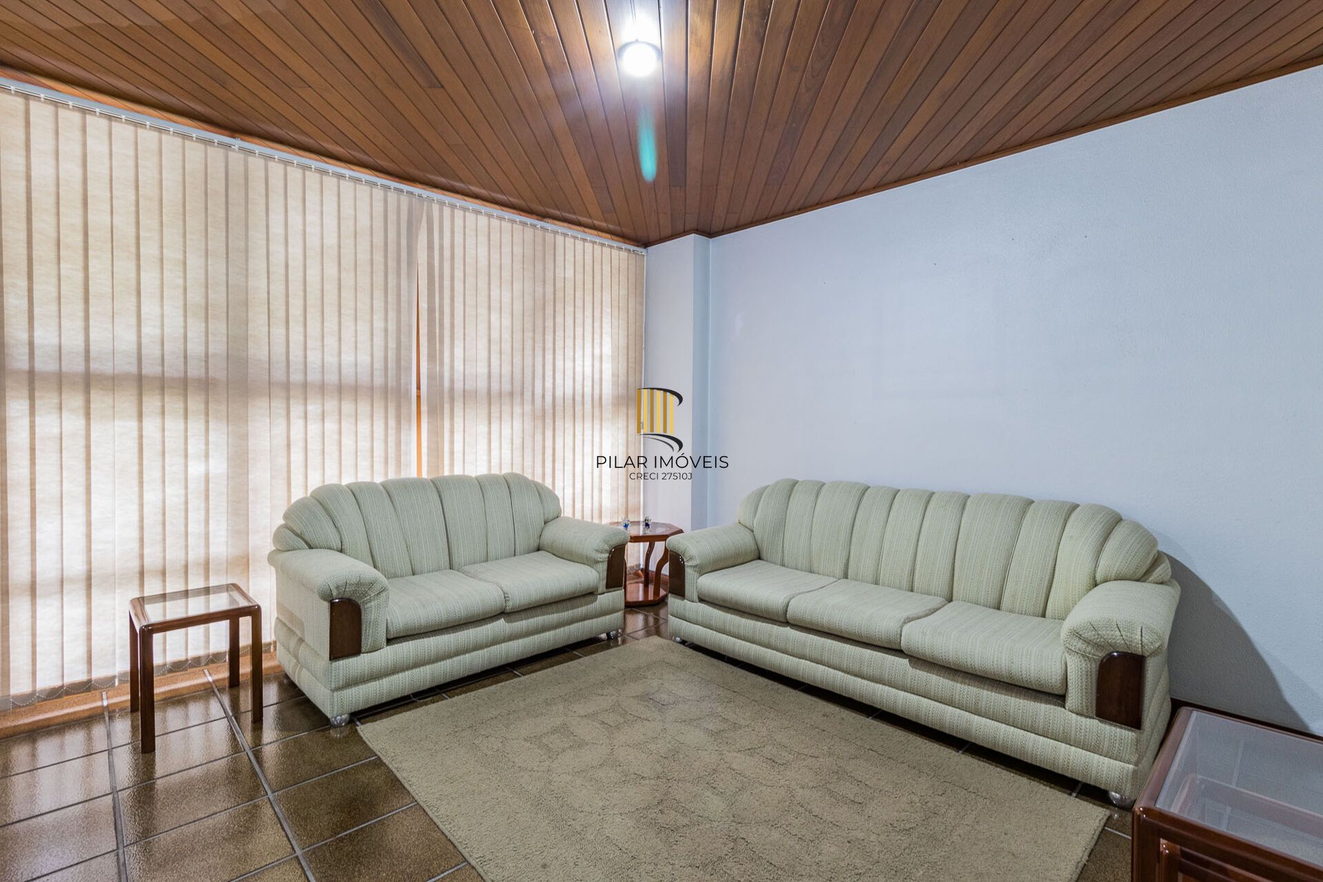 Apartamento à venda no bairro Jardim Lindóia em Porto Alegre/RS