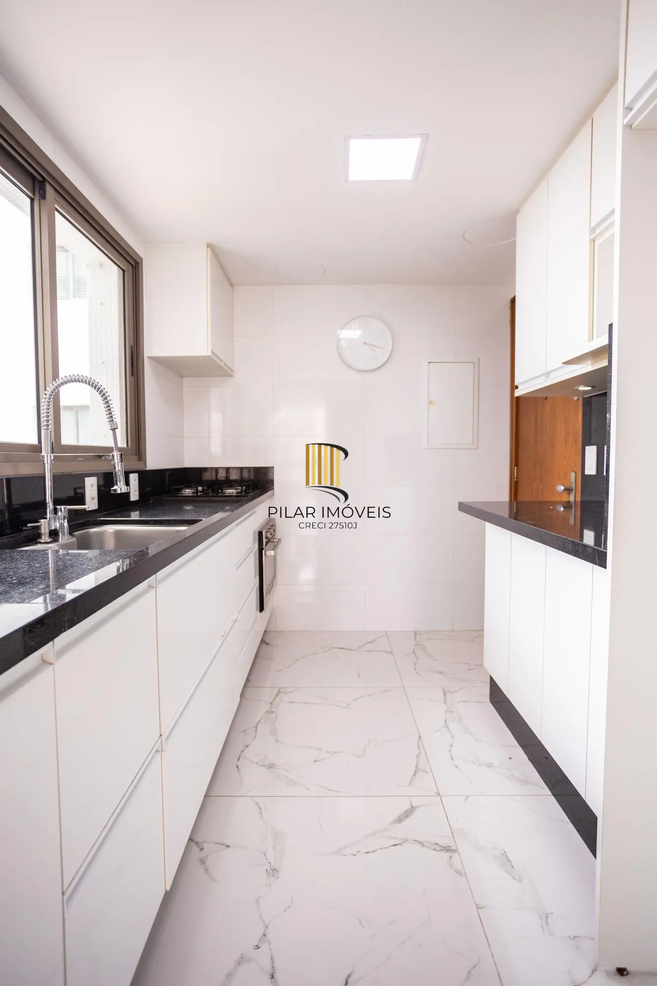 Apartamento 3 dormitórios no bairro Três Figueiras