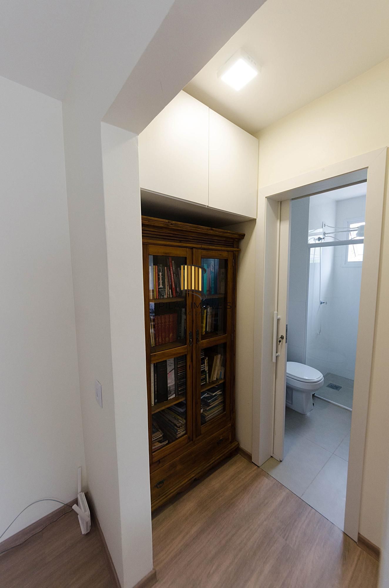 Apartamento mobiliado no bairro Jardim do Salso