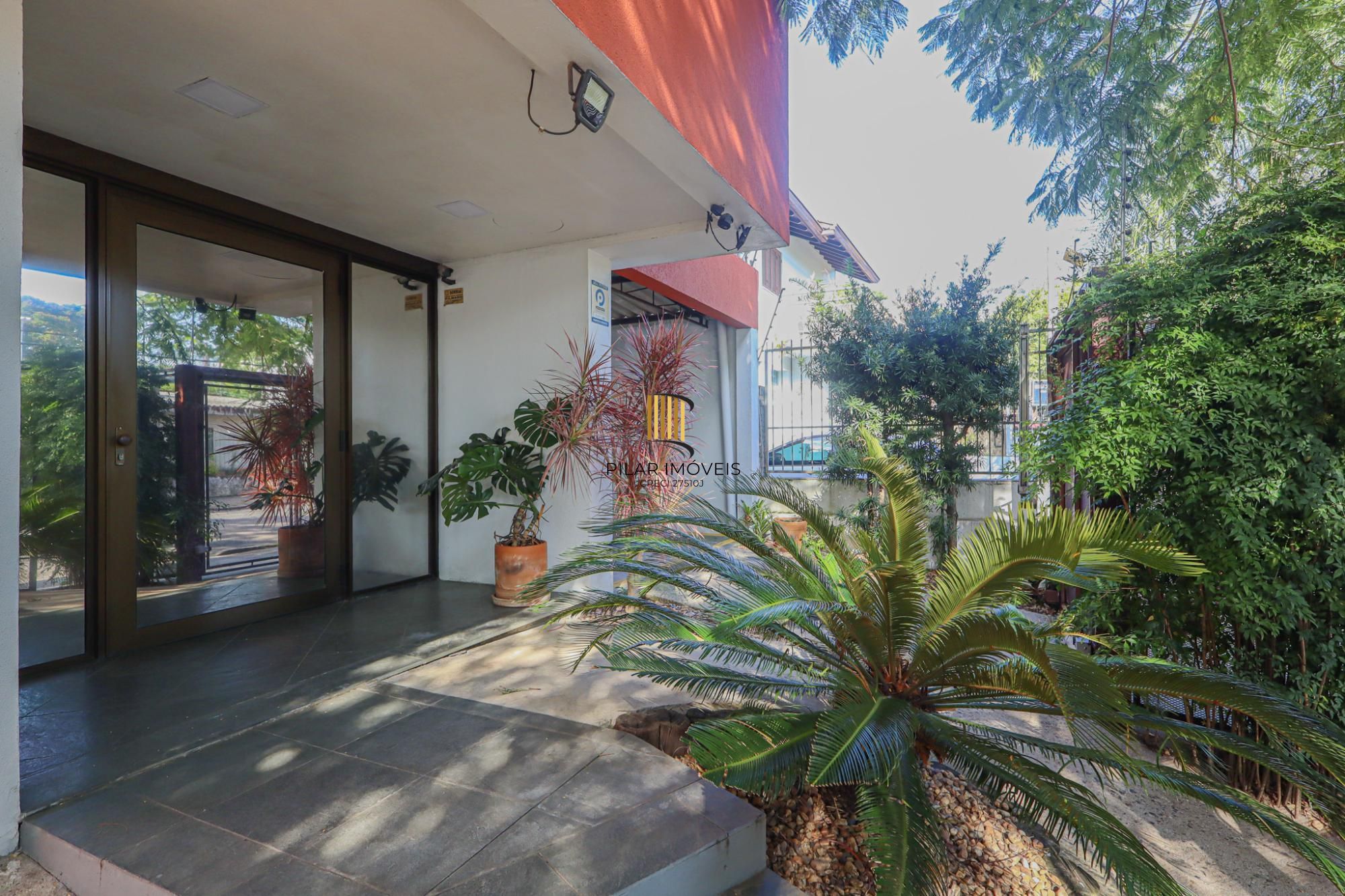 Apartamento Duplex no bairro Passo D' Areia