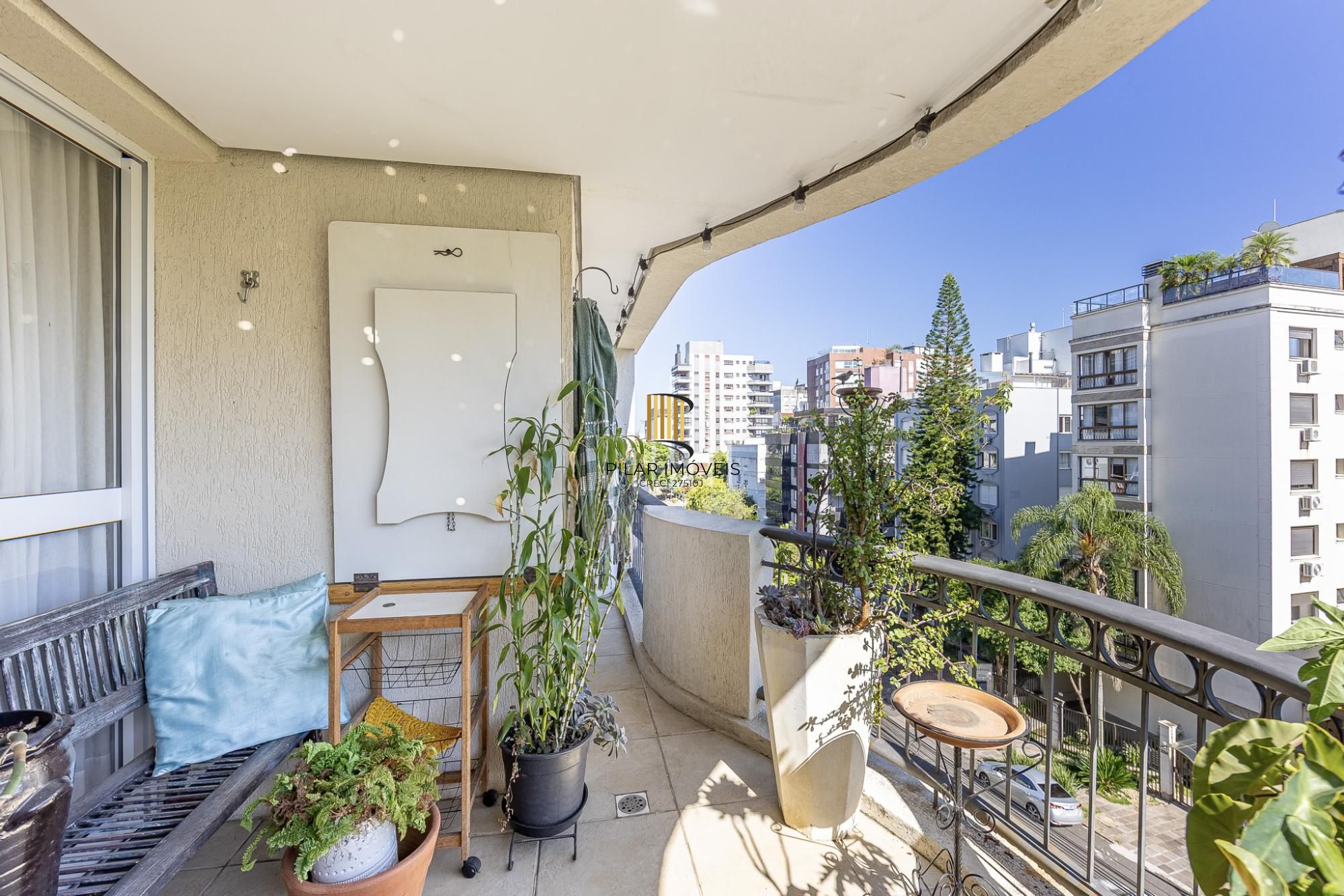 Apartamento a venda no bairro Mont Serrat