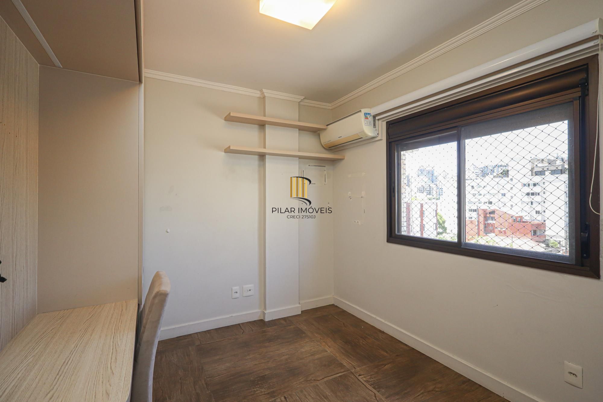 Apartamento a venda no bairro Mont Serrat