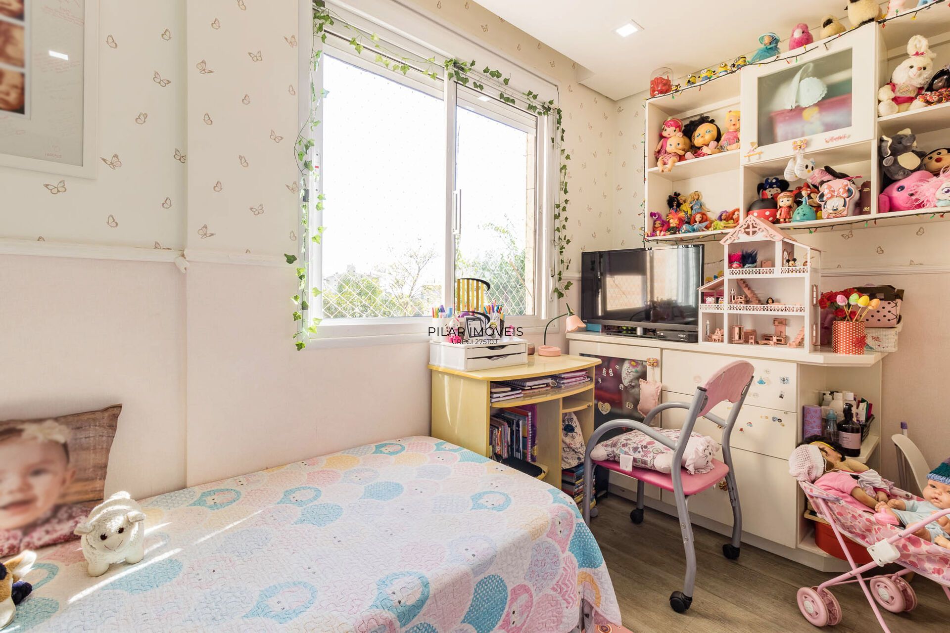 Apartamento à venda no bairro Passo D'areia em Porto Alegre/RS