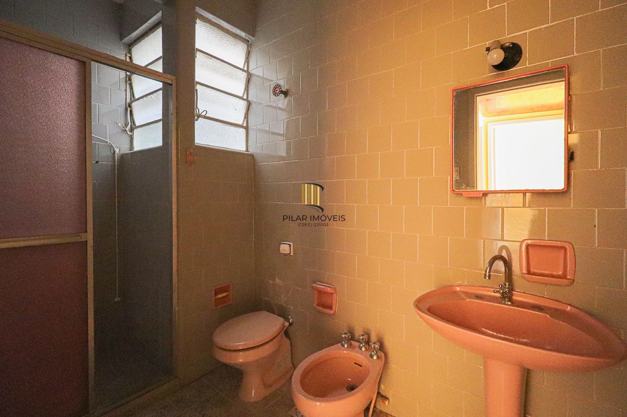 Apartamento a venda no bairro Petrópolis