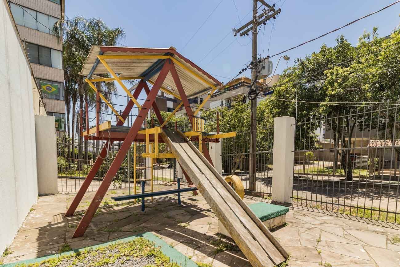 Apartamento à venda no bairro Jardim Lindóia em Porto Alegre/RS