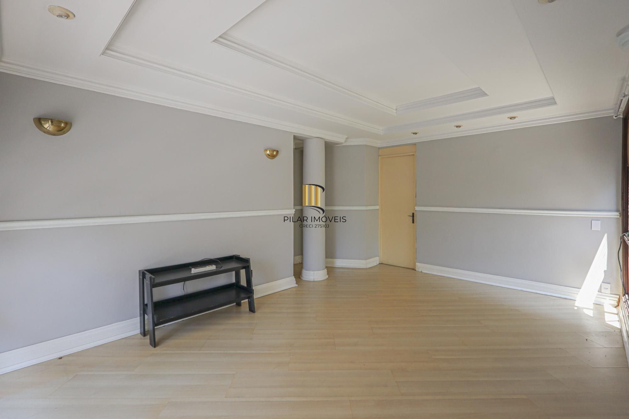 Apartamento a venda no bairro Mont' Serrat