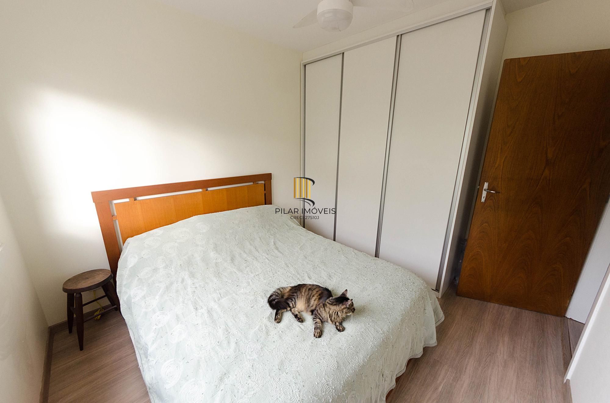 Apartamento mobiliado no bairro Jardim do Salso