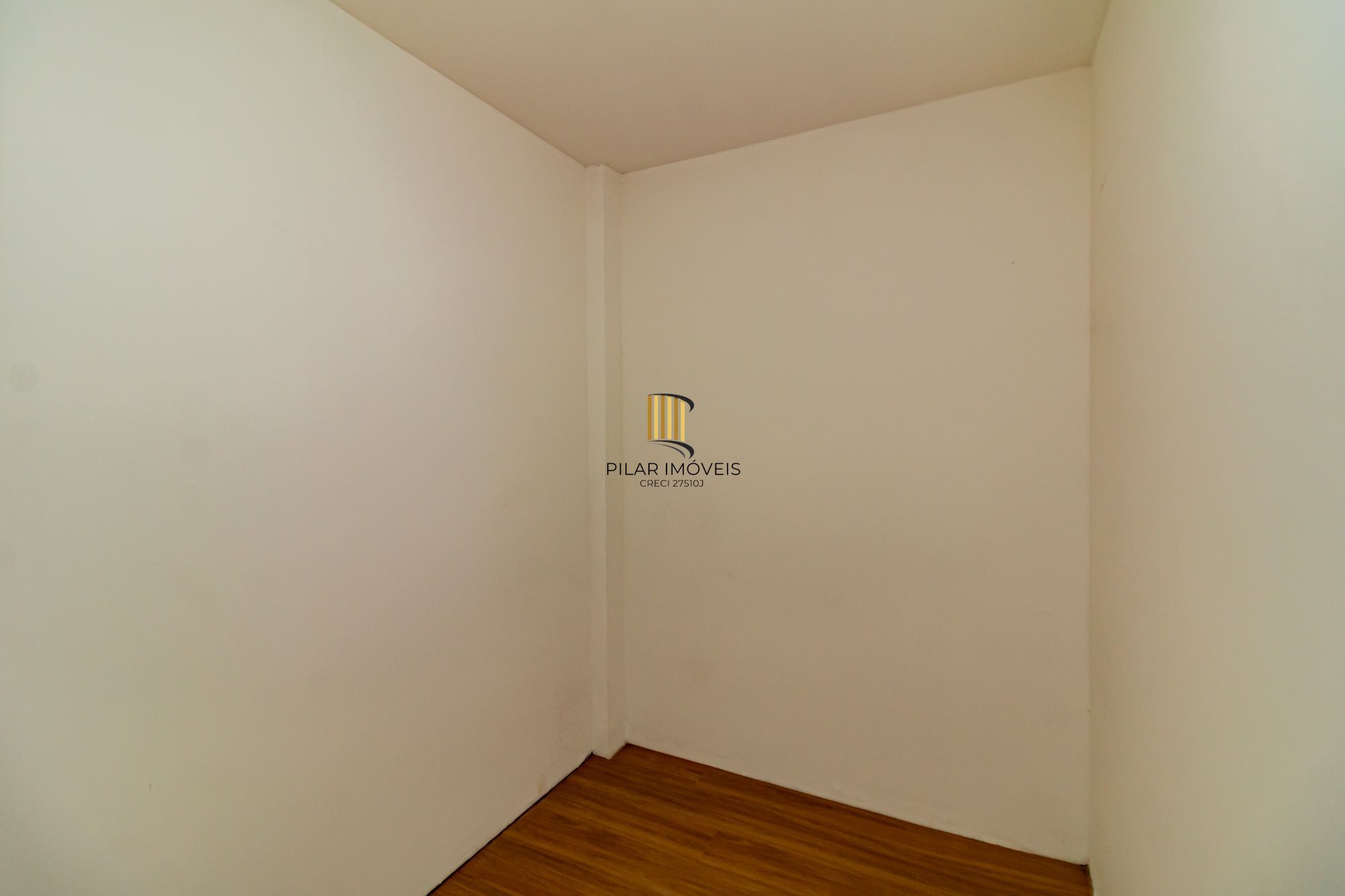 Casa em condomínio a venda na Lomba do Pinheiro