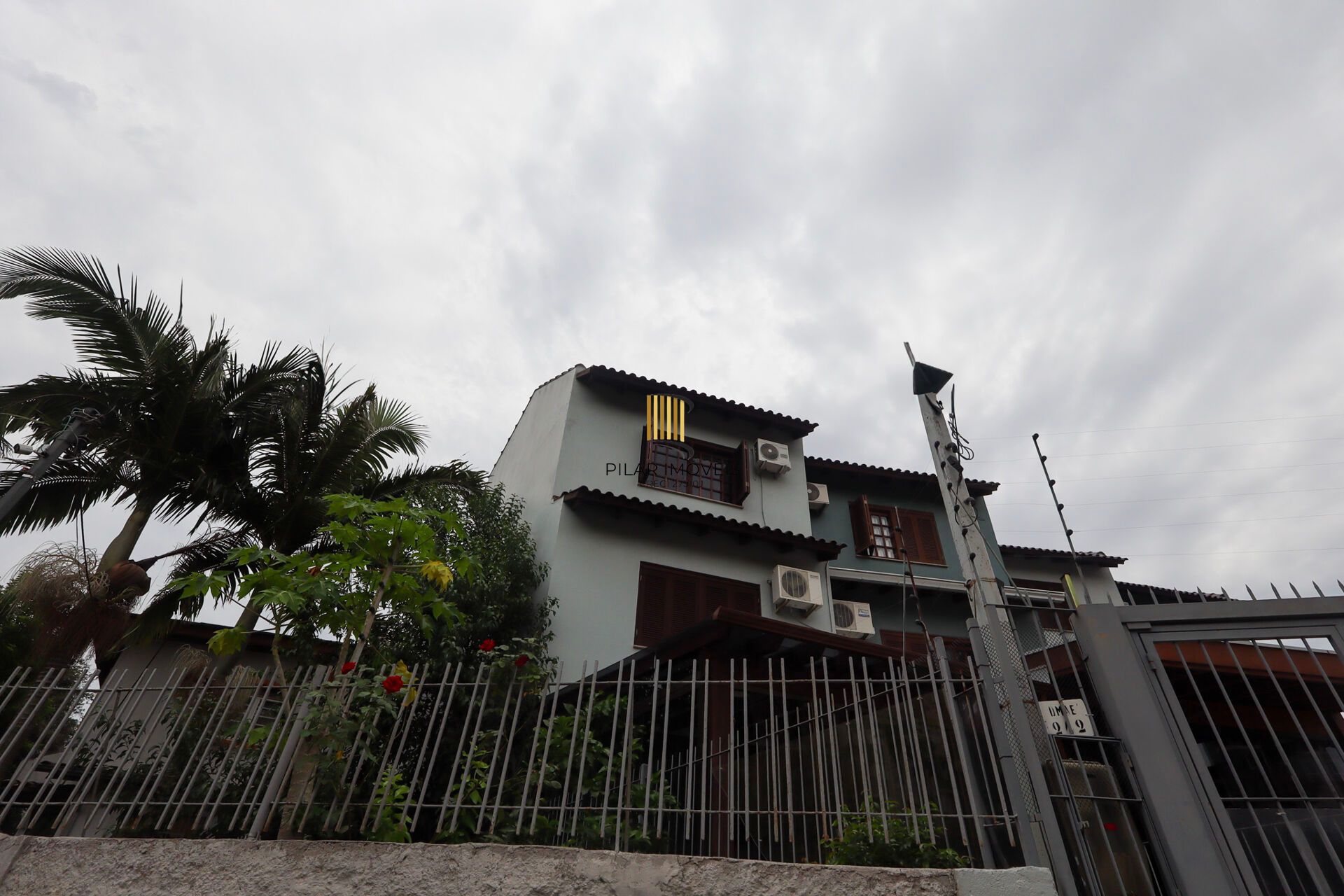 Casa à venda no bairro Jardim Itu em Porto Alegre/RS