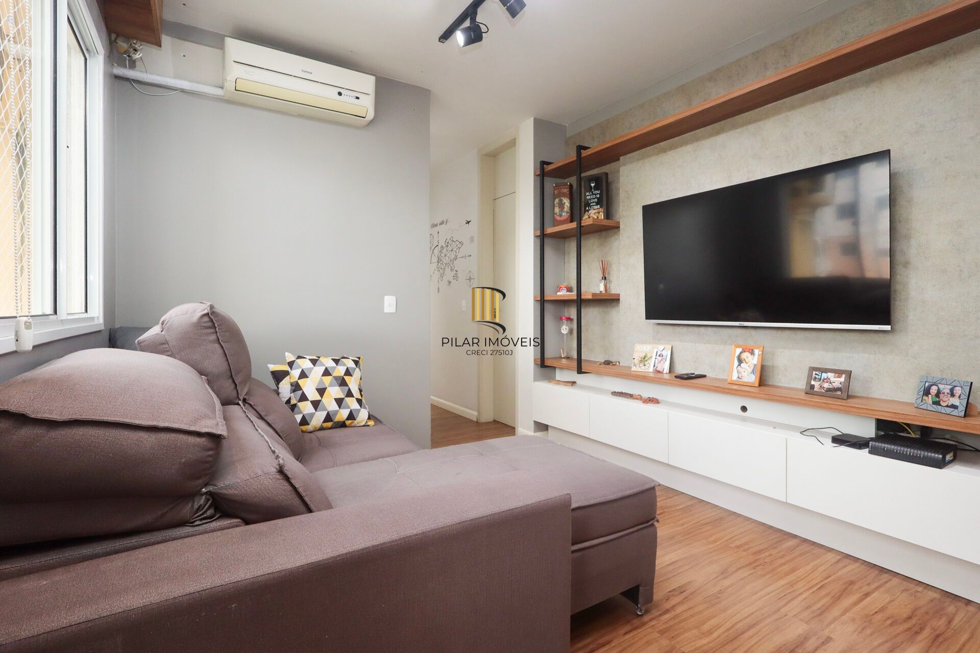 Apartamento à venda no bairro Humaitá em Porto Alegre/RS