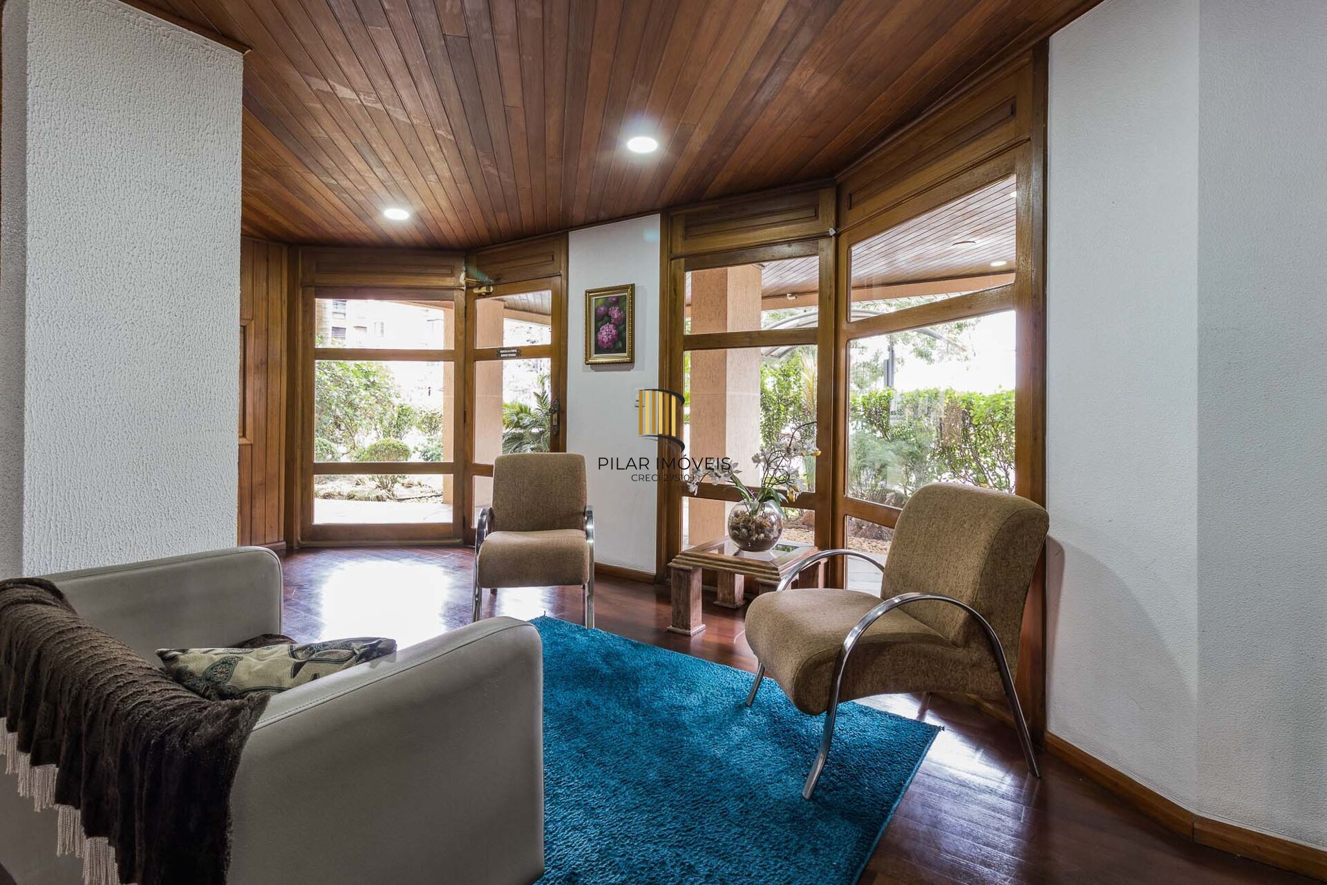 Apartamento à venda no bairro Jardim Lindóia em Porto Alegre/RS