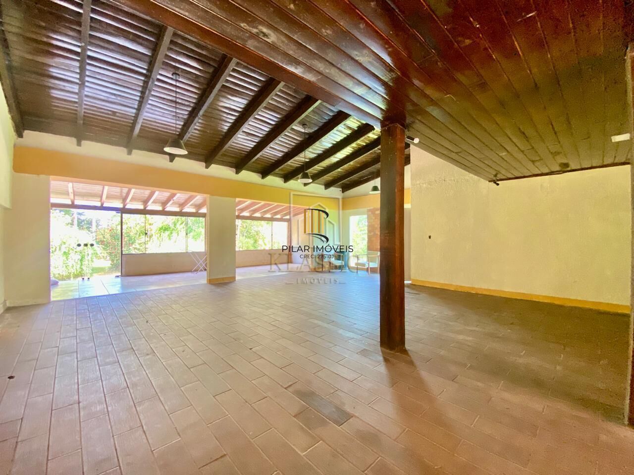 Sítio com 7.225m², 3 Suítes, Salão de Festas e Piscina a 10 Minutos do Centro de Gravataí e próximo do Alphaville!!!!!