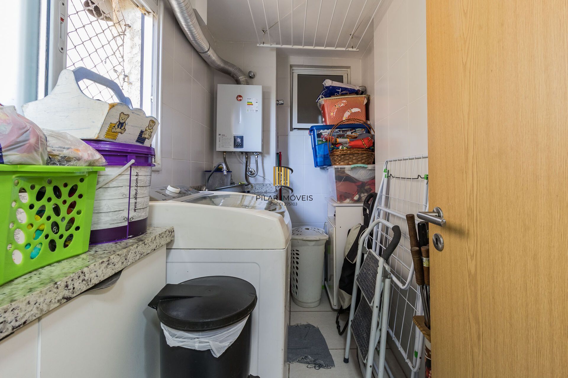 Apartamento à venda no bairro Passo D'areia em Porto Alegre/RS