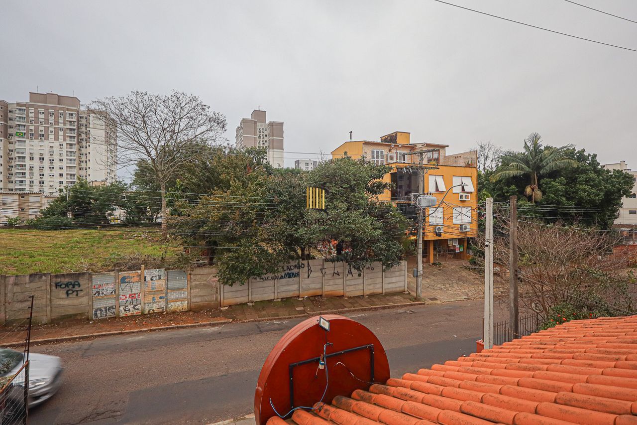 Casa Comercial a venda no bairro Cristo Redentor