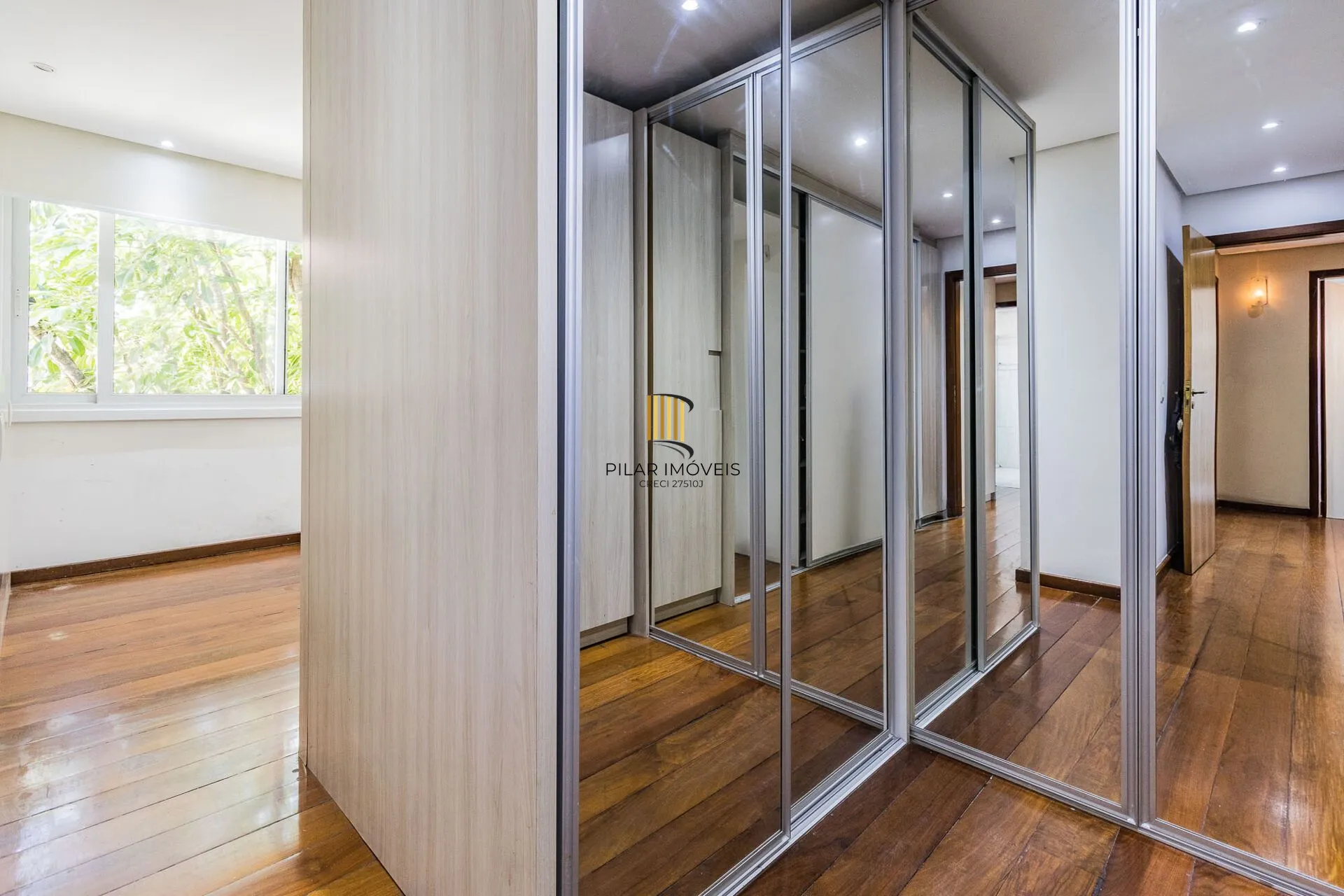 Apartamento à venda no bairro Bela Vista em Porto Alegre/RS