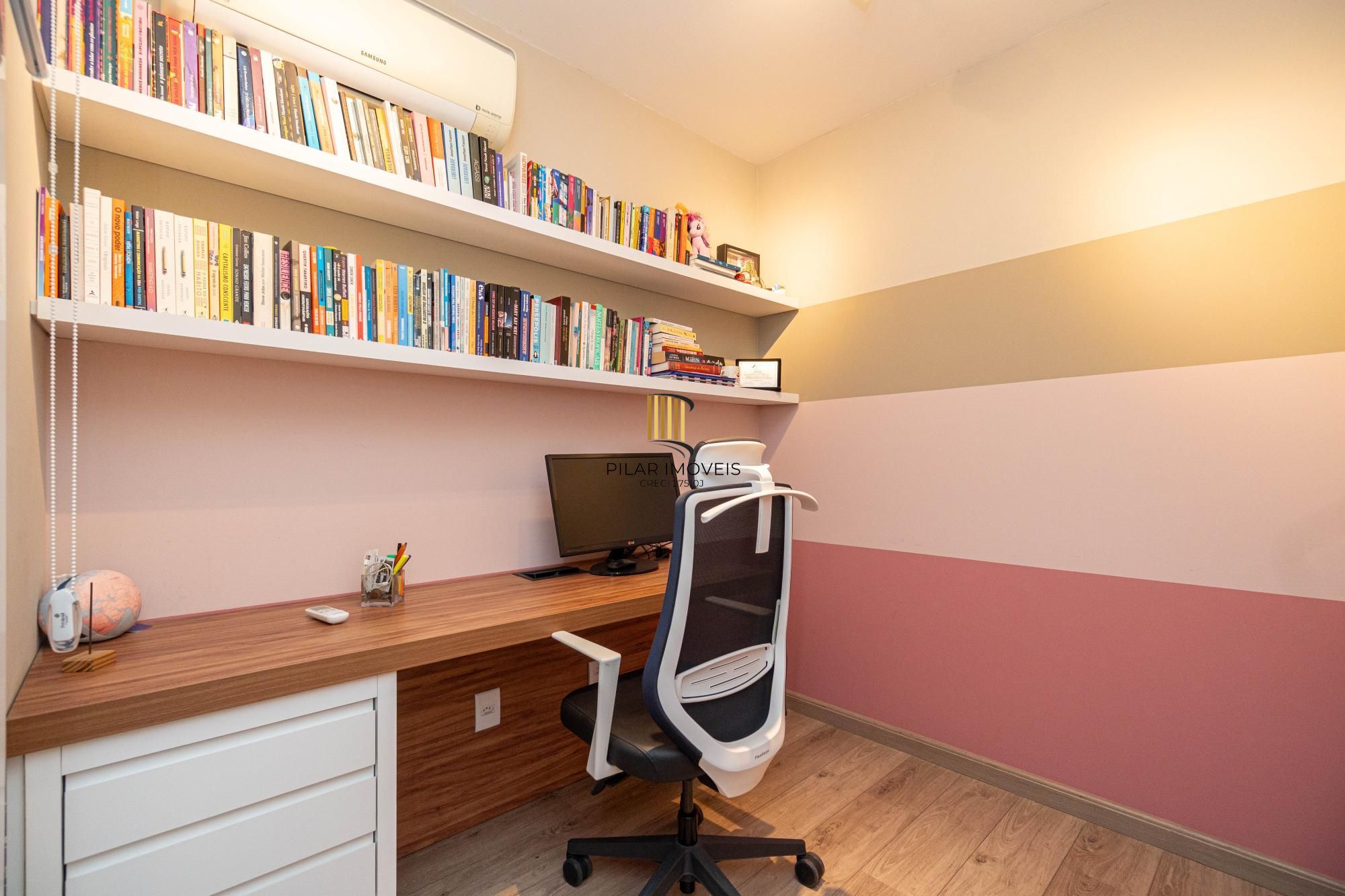 Cobertura a venda no bairro Bom Fim