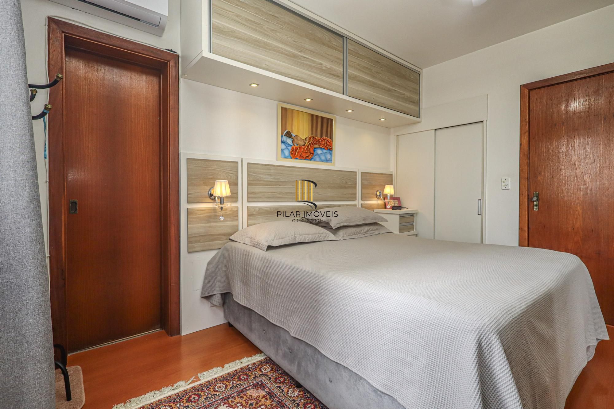 Apartamento à venda no bairro Jardim Planalto em Porto Alegre/RS