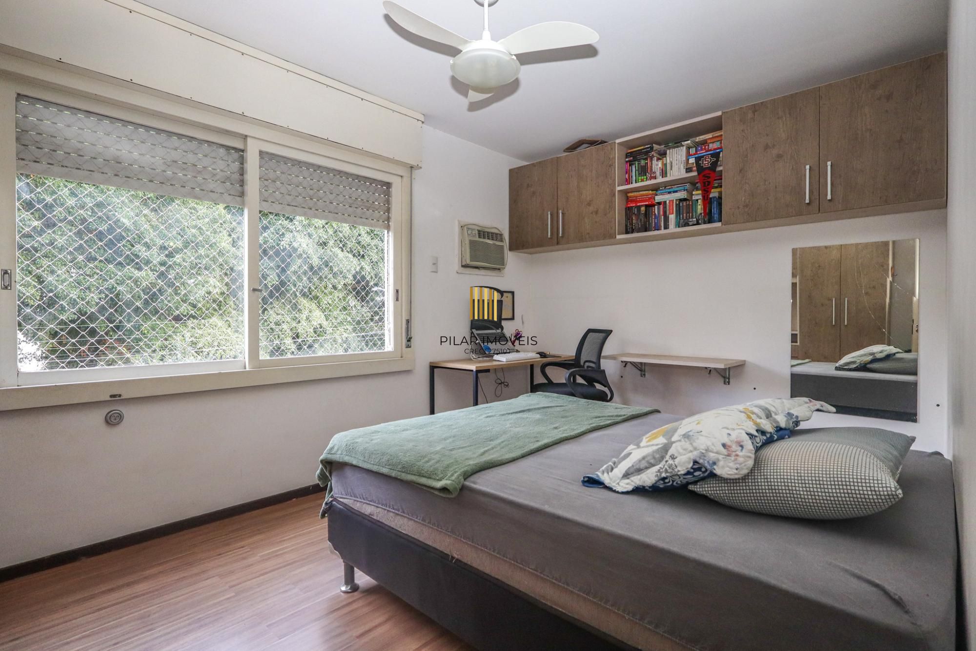 Apartamento a venda no bairro Mont' Serrat