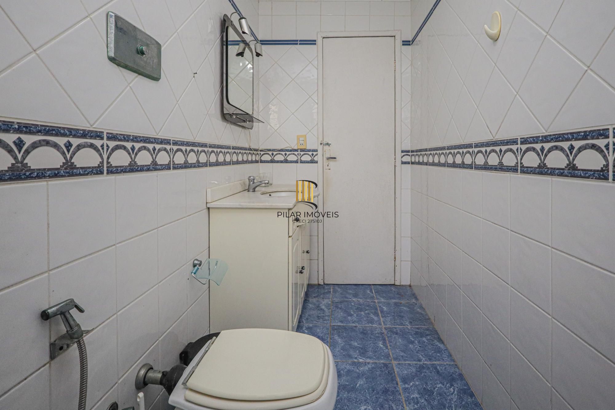 Apartamento a venda no bairro Mont' Serrat