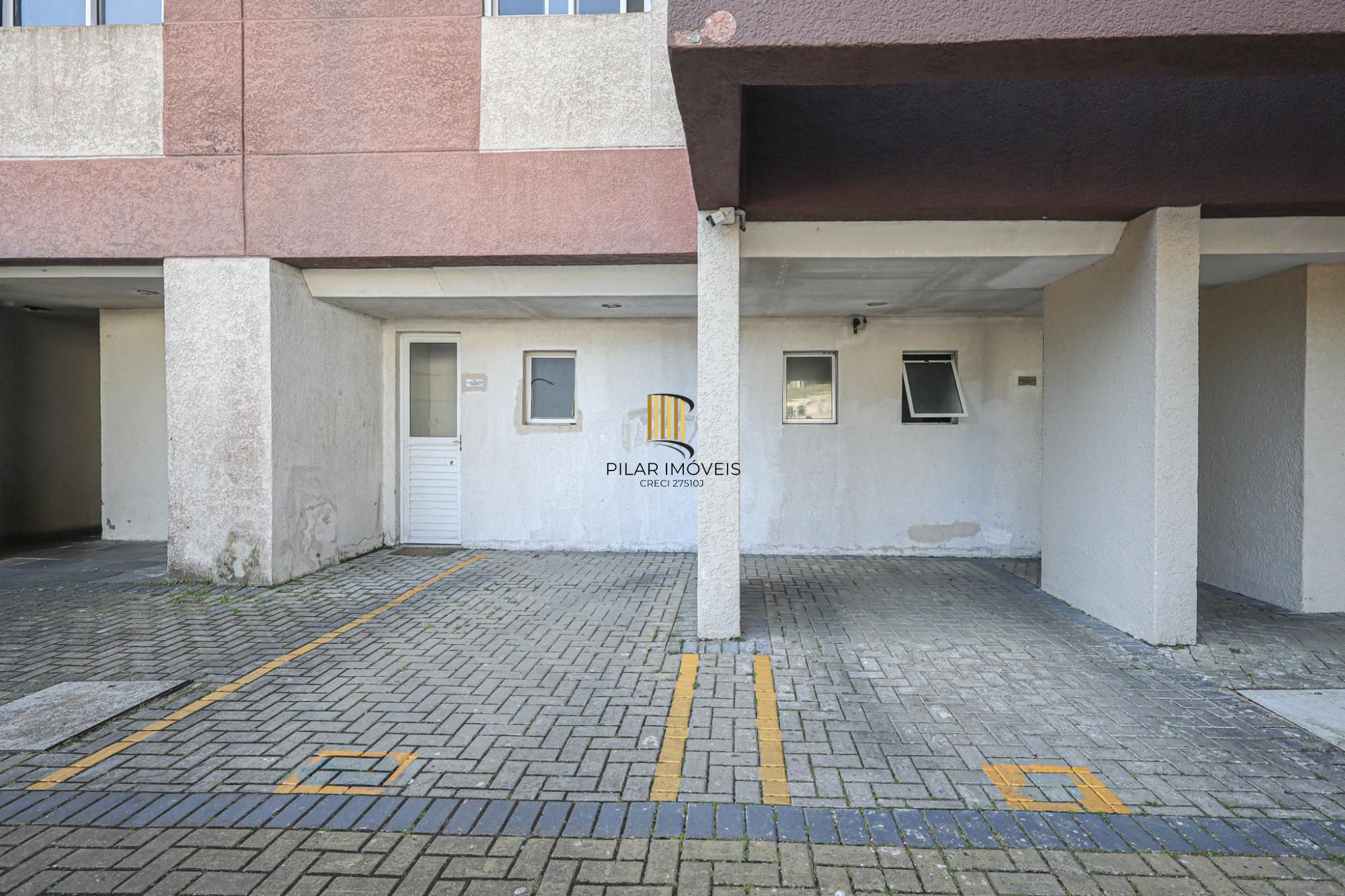 Apartamento a venda no bairro Morro Santana