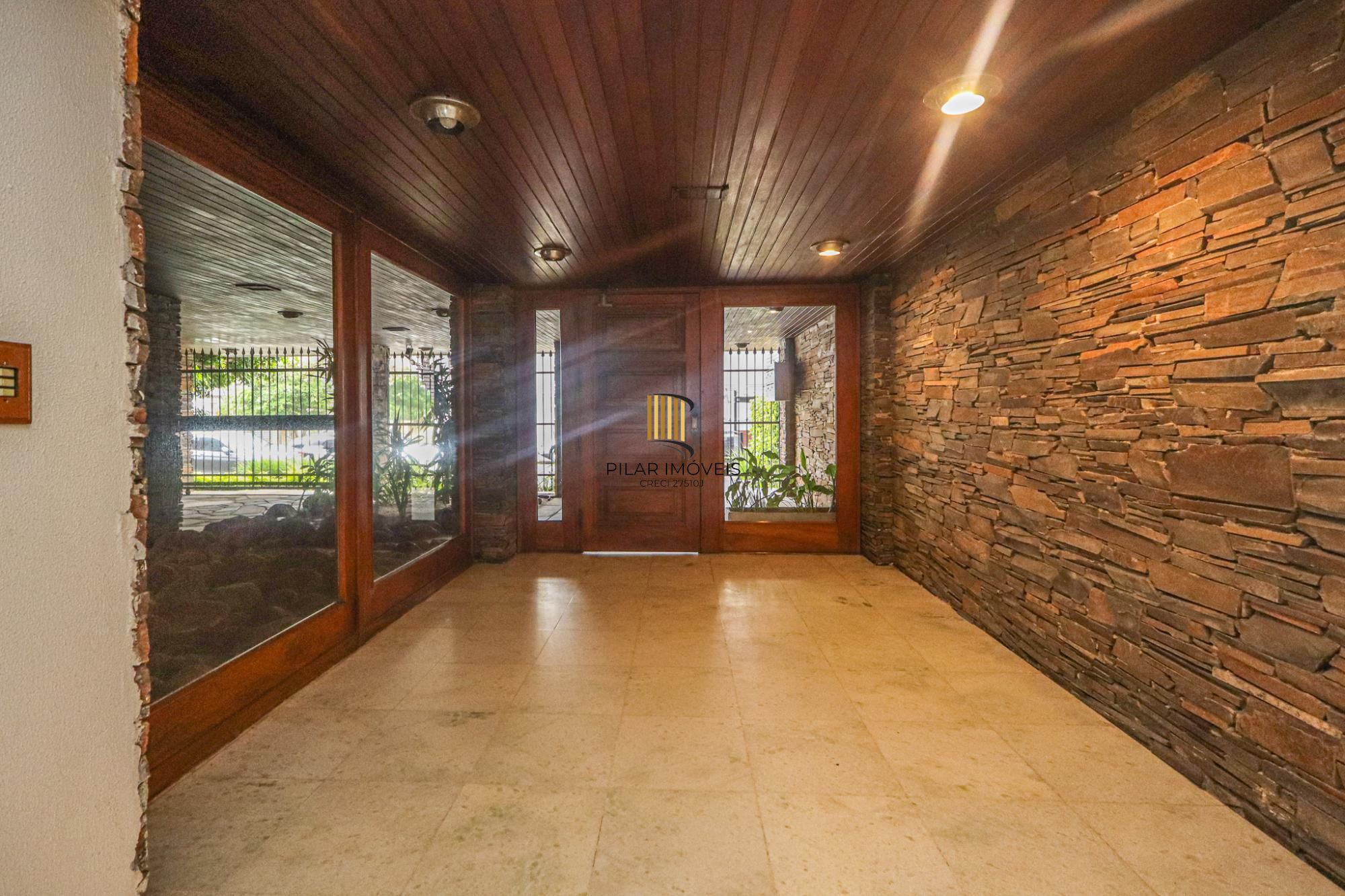 Apartamento a venda no bairro Mont' Serrat