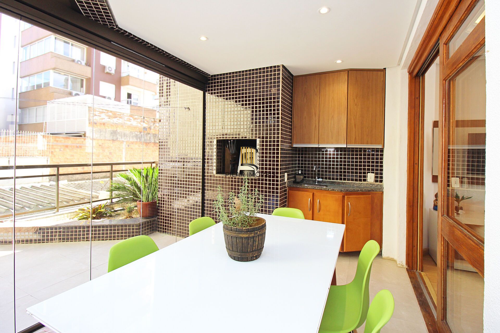Apartamento à venda no bairro Auxiliadora em Porto Alegre/RS - Pilar Imóveis