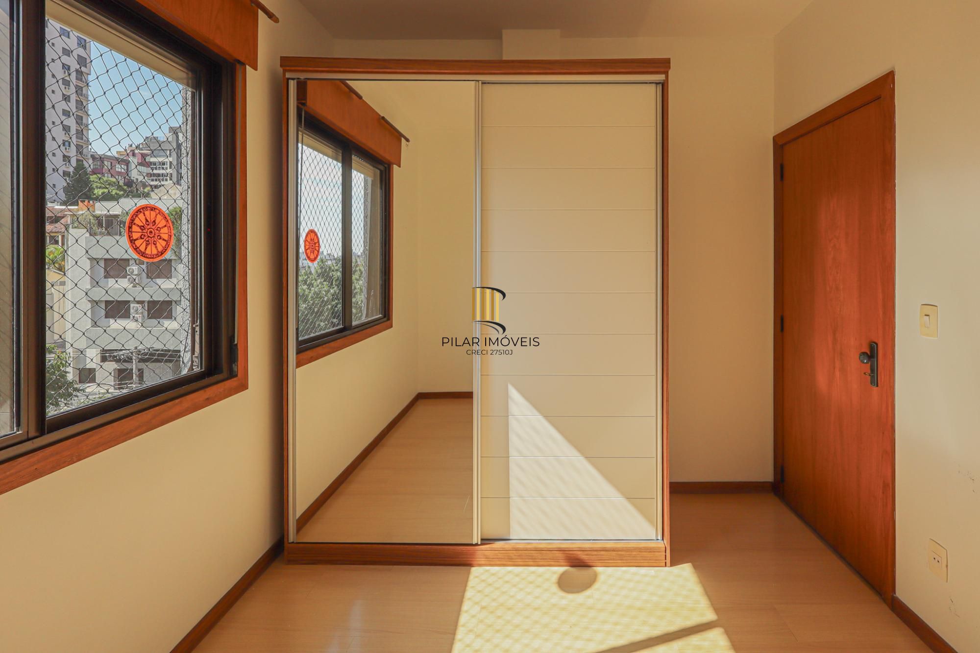 Apartamento a venda no bairro Mont'Serrat