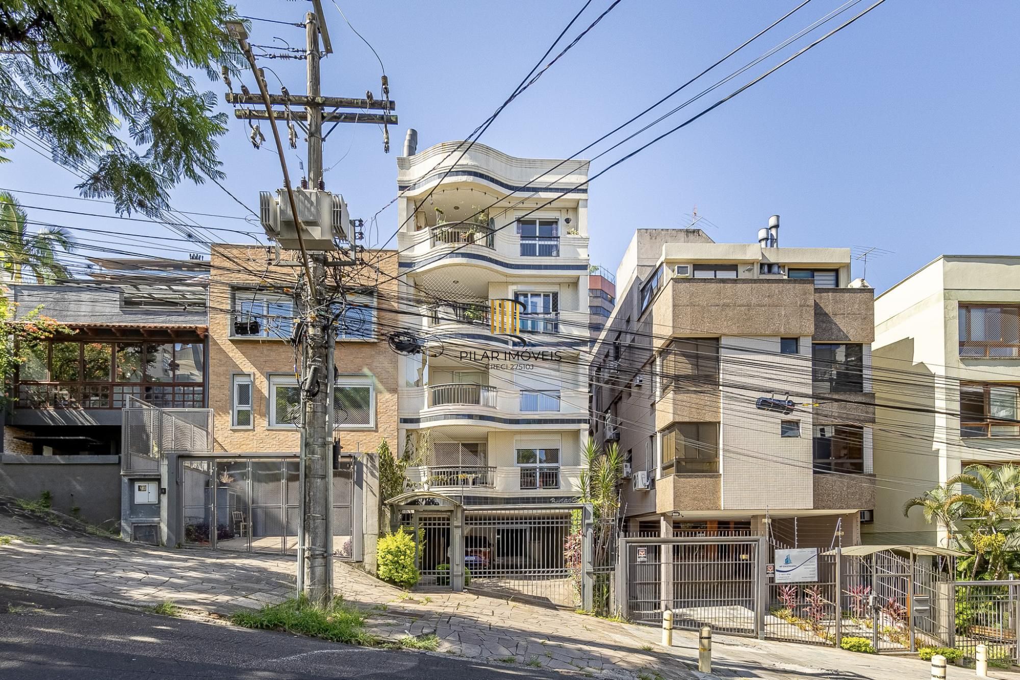 Apartamento a venda no bairro Mont Serrat
