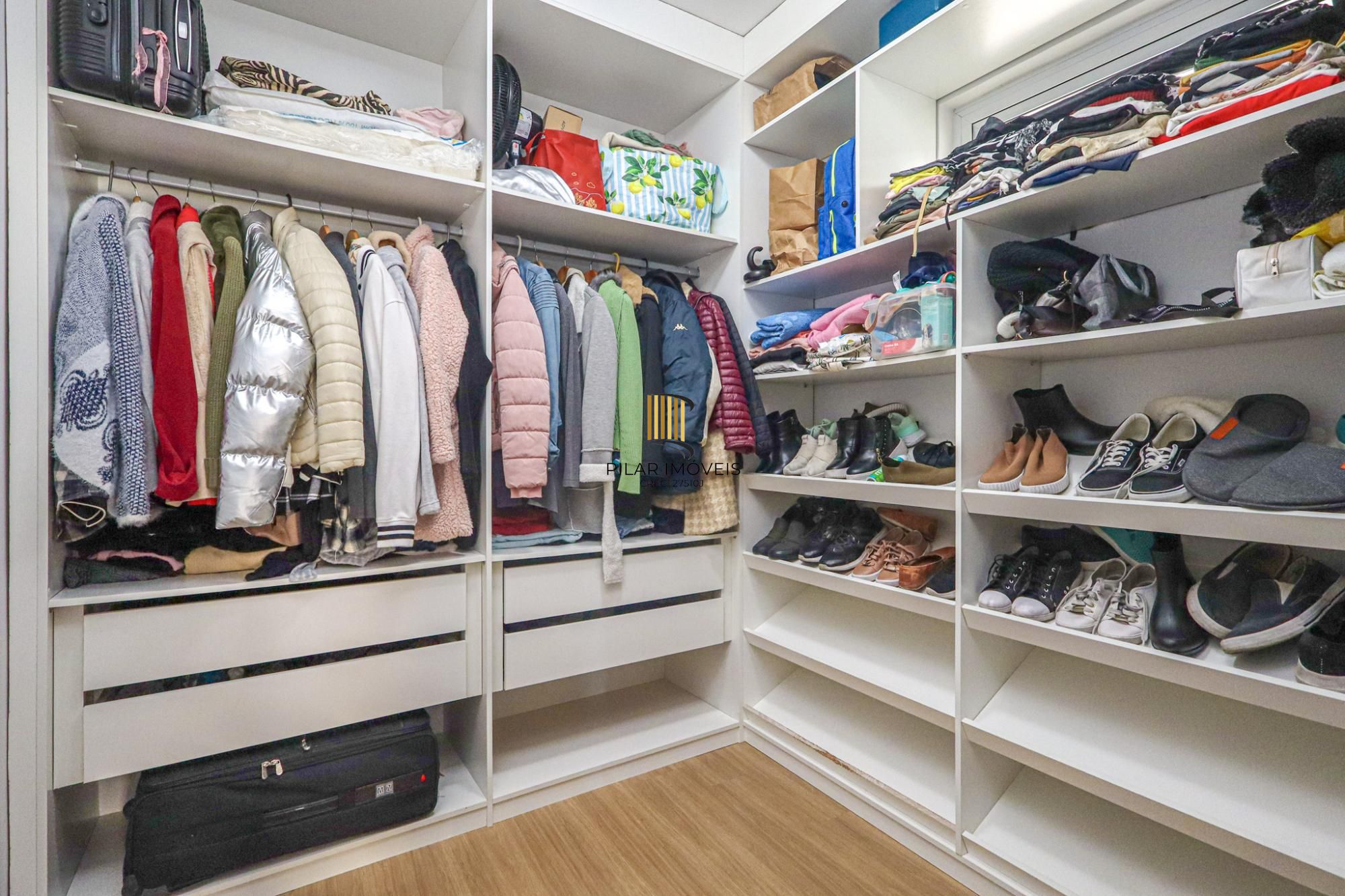 Apartamento a venda no bairro Moinhos de Vento
