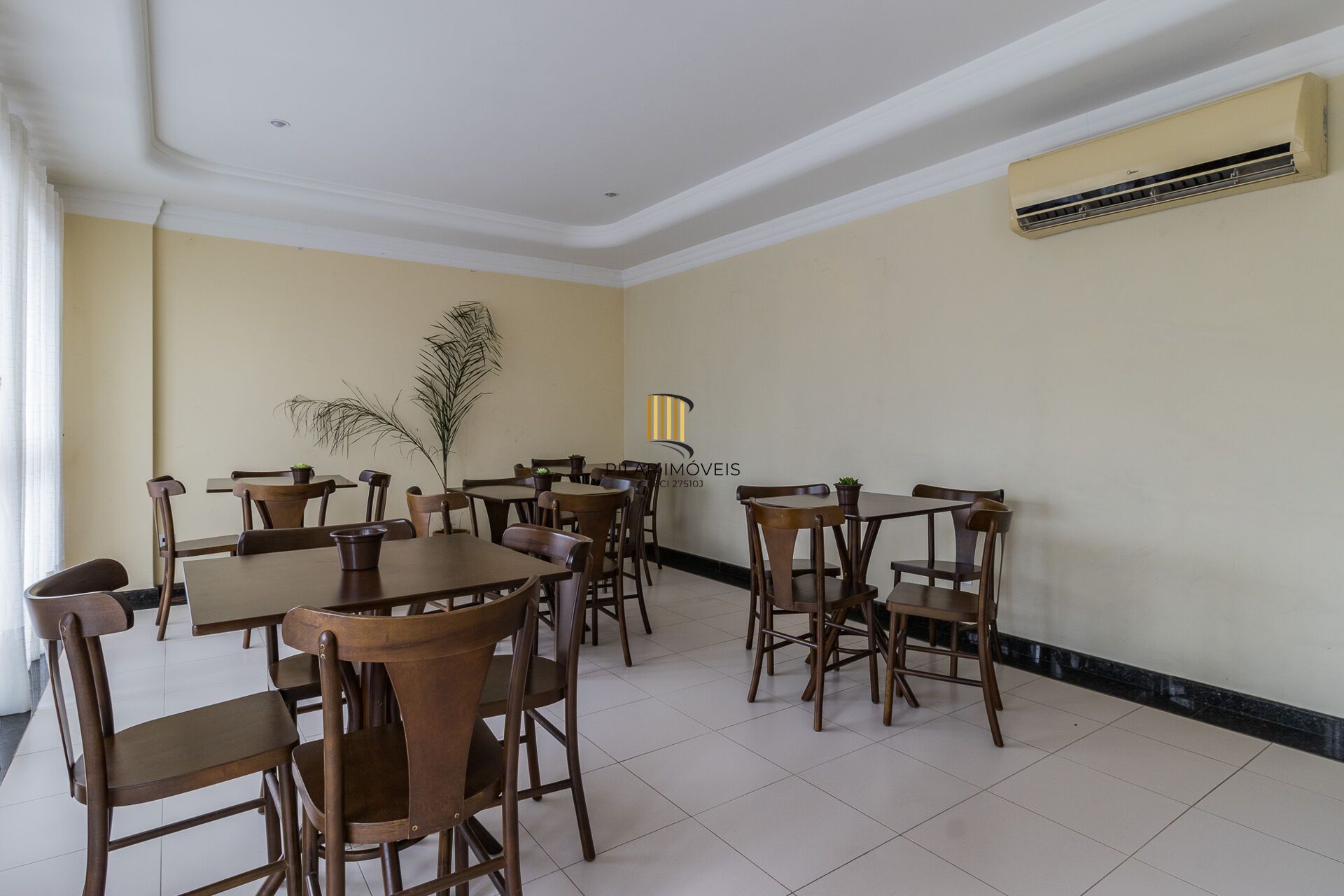 Apartamento à venda no bairro Petrópolis em Porto Alegre/RS