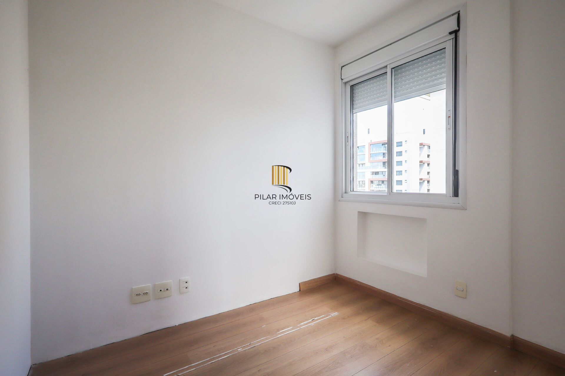 Apartamento à venda no bairro Jardim Lindóia em Porto Alegre/RS