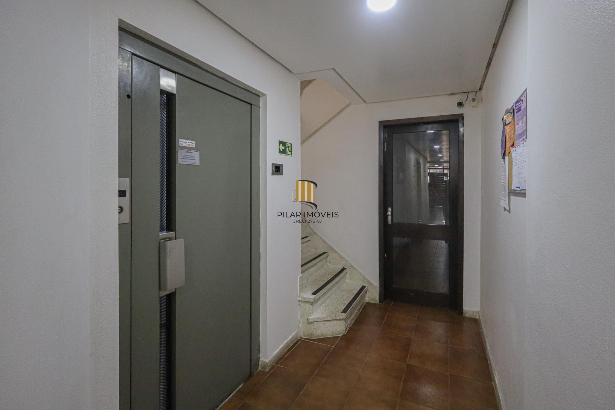 Apartamento a venda no bairro Petrópolis