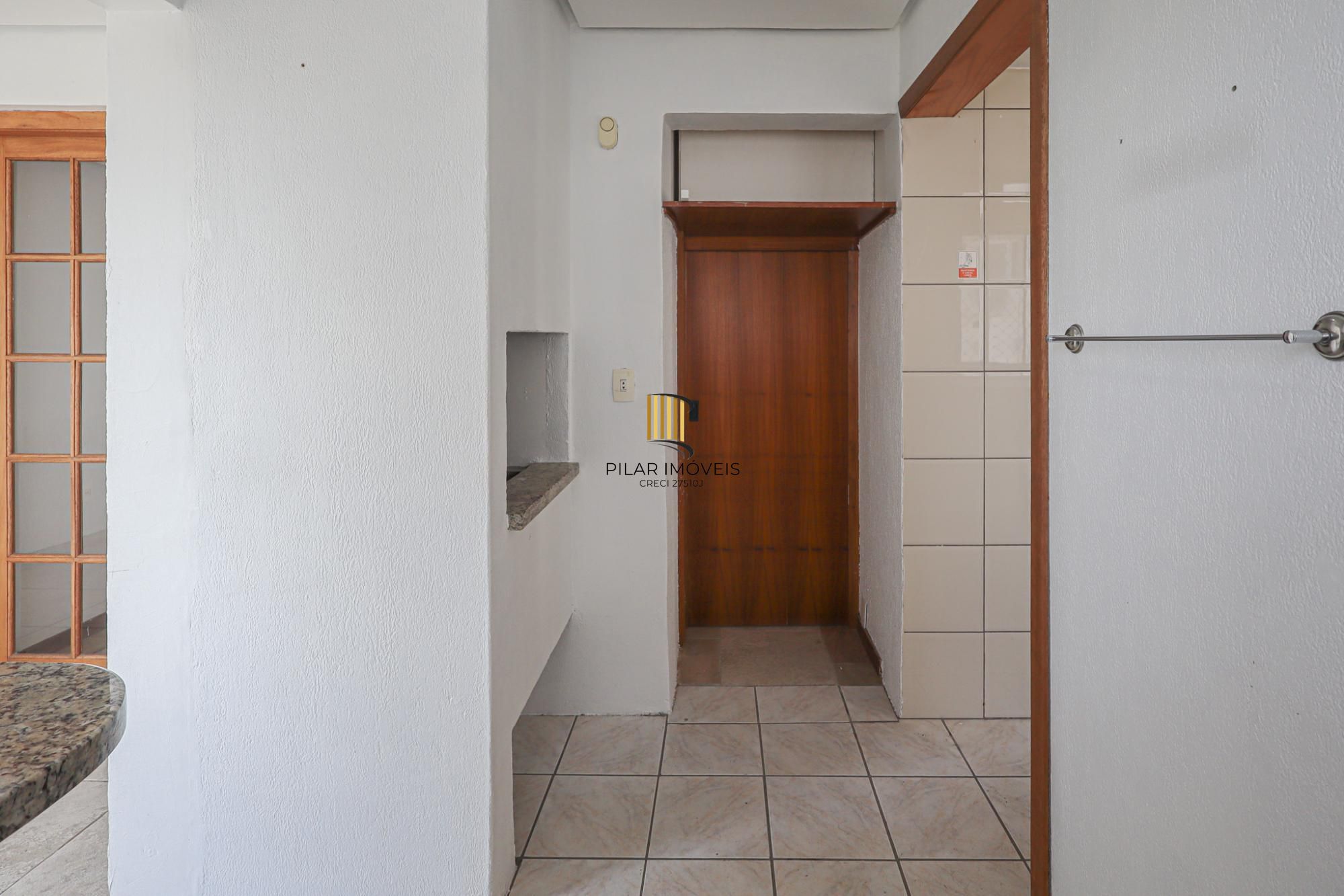 Apartamento a venda no bairro Mont'Serrat