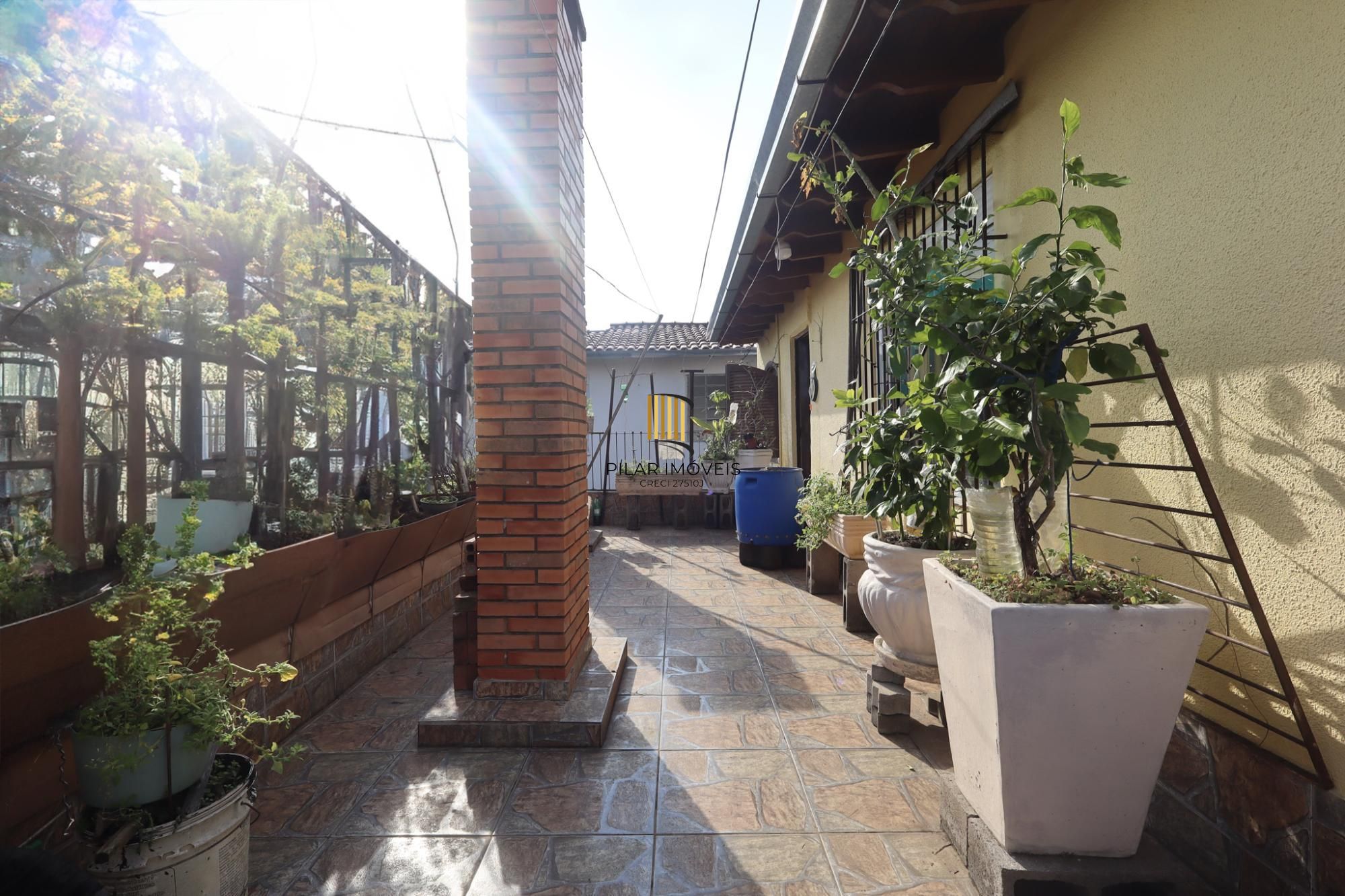 Casa a venda no bairro Sarandi