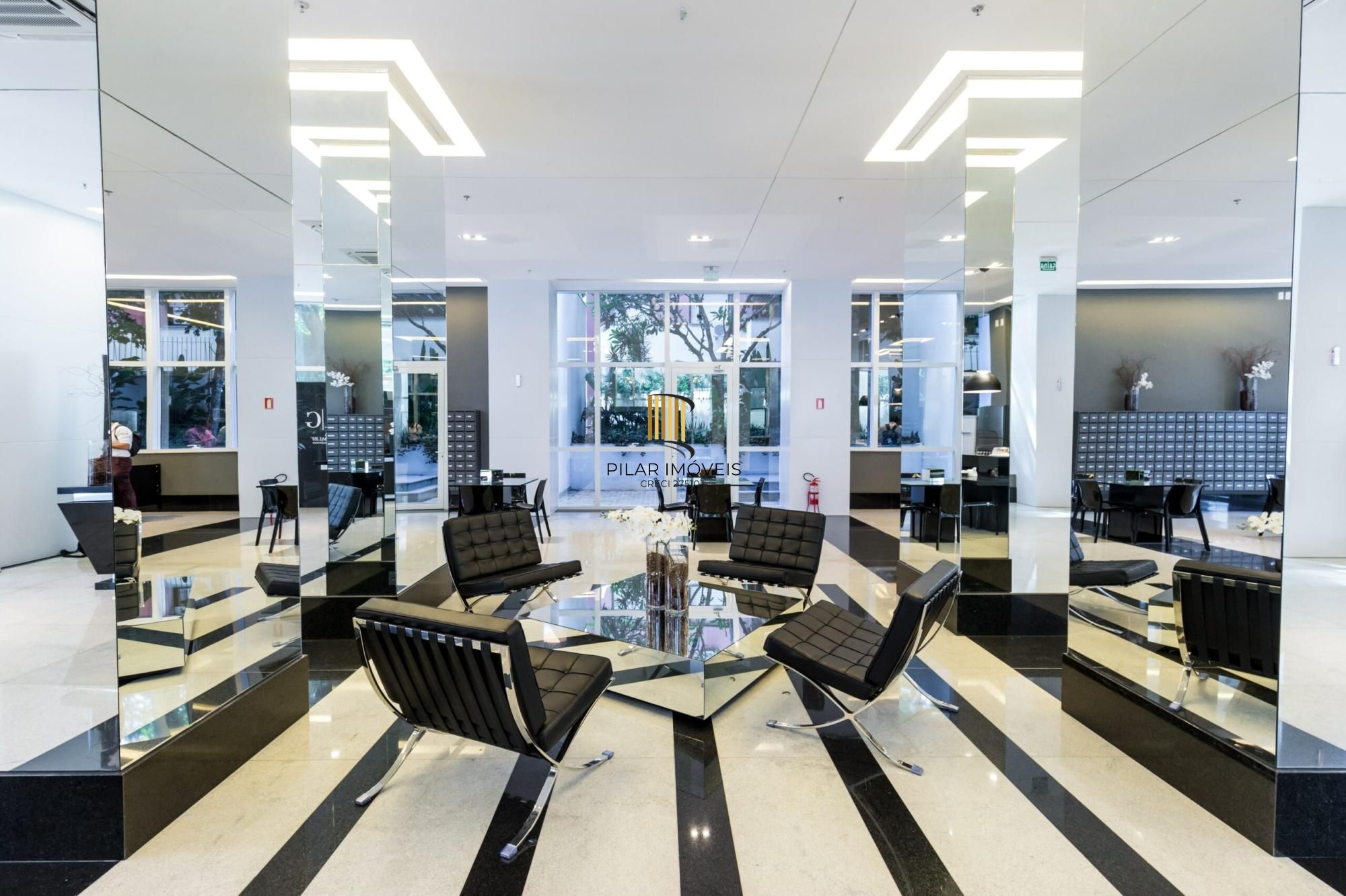 Sala Comercial a venda no bairro Mont Serrat
