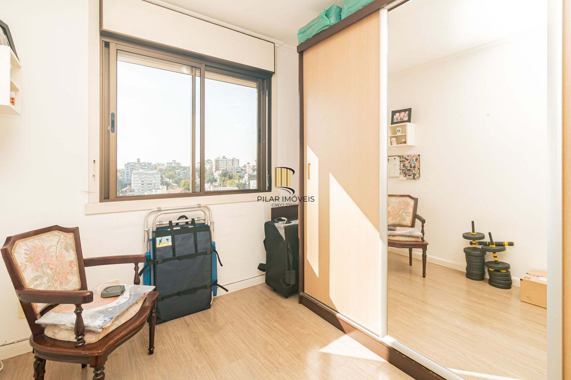Apartamento à venda no bairro Passo D'areia em Porto Alegre/RS