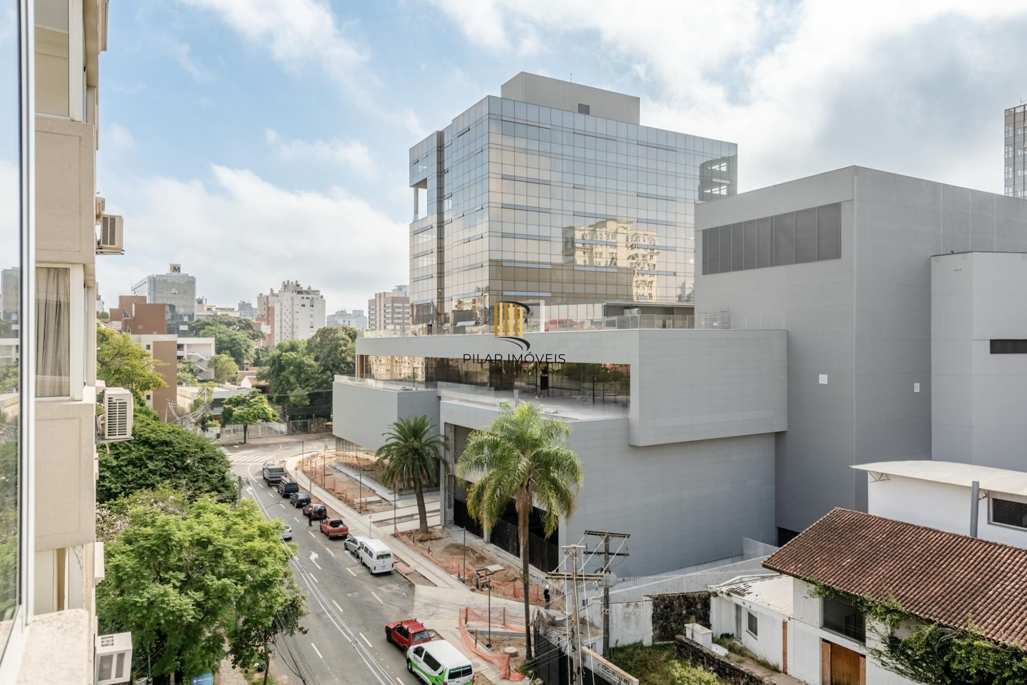 Apartamento a venda no bairro Mont' Serrat