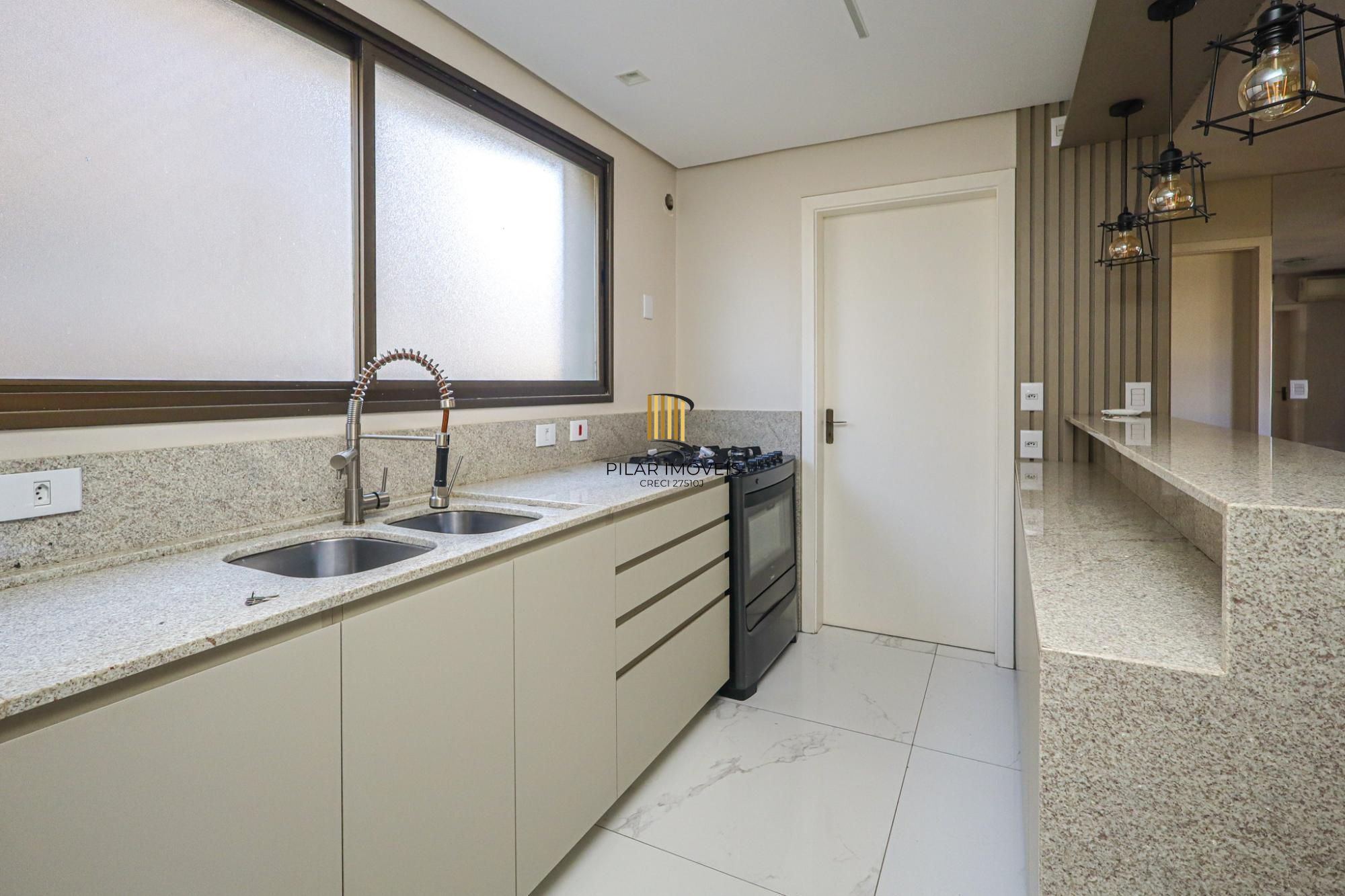 Apartamento a venda no bairro Petrópolis