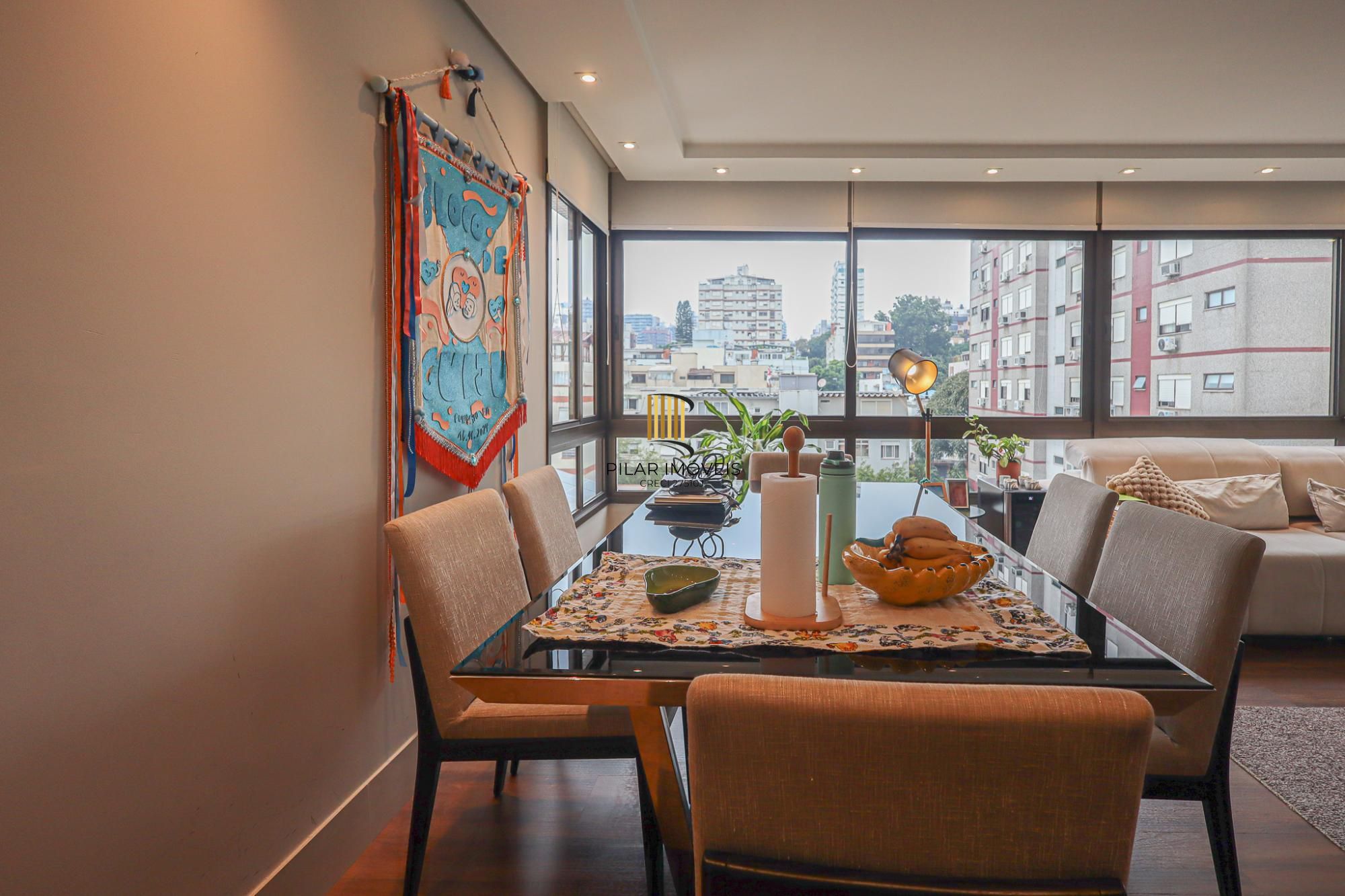 Apartamento a venda no bairro Mont' Serrat