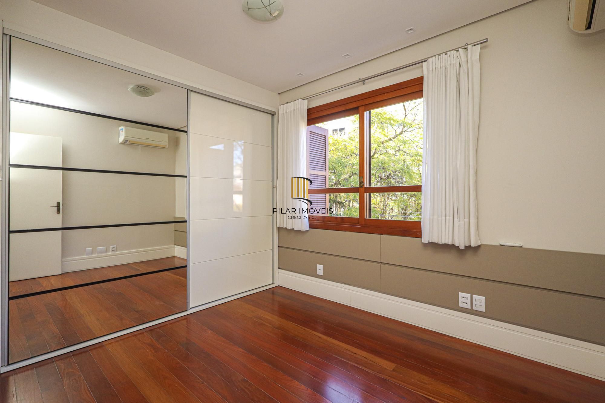 Apartamento a venda no bairro Petrópolis
