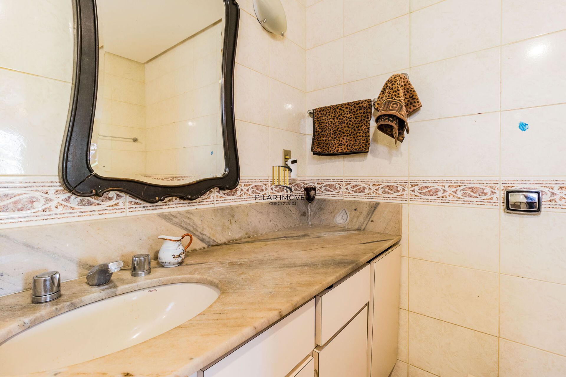 Apartamento à venda no bairro Rio Branco em Porto Alegre/RS