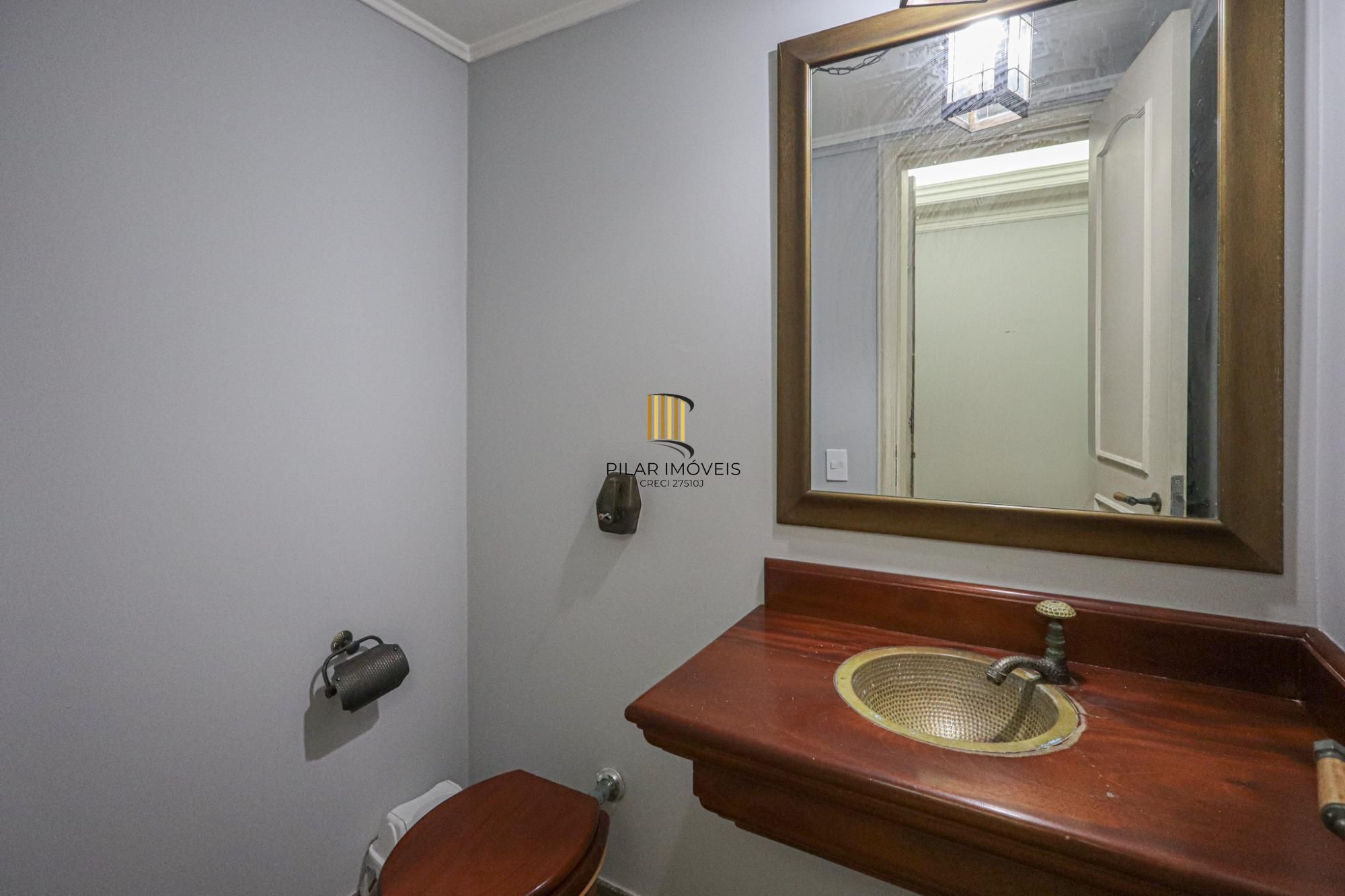 Apartamento a venda no bairro Mont' Serrat