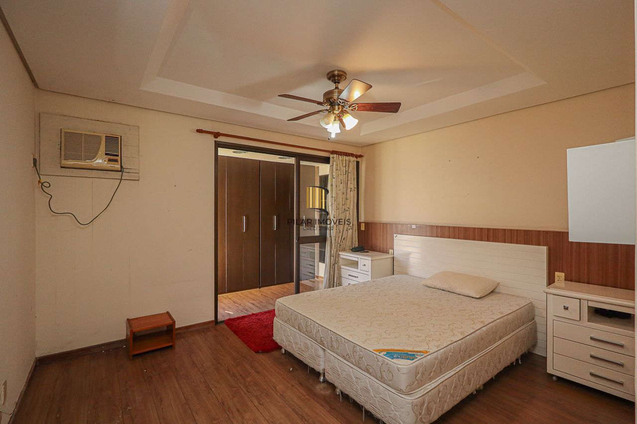 Apartamento a venda no bairro Bom fim
