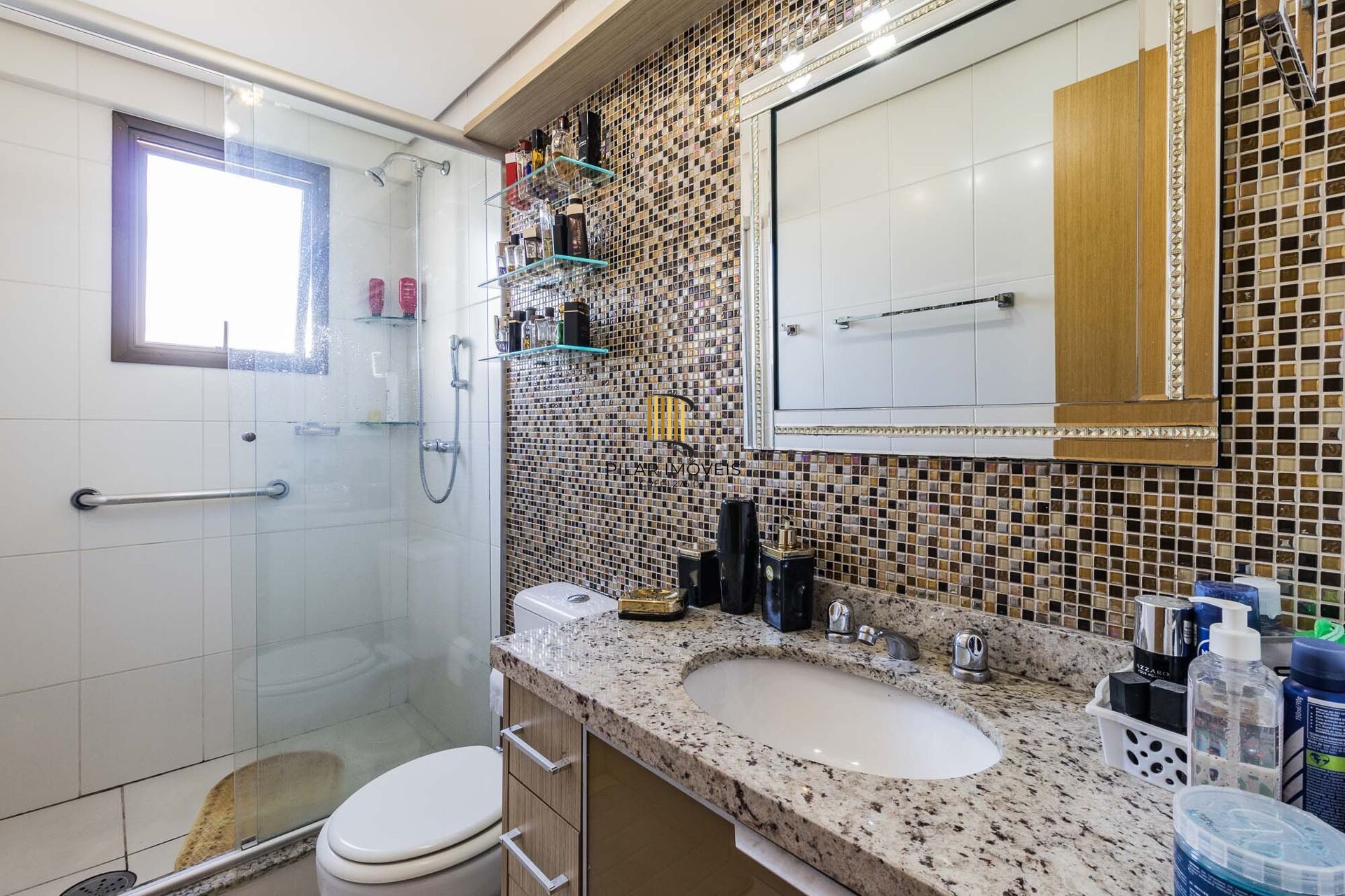 Apartamento à venda no bairro Mont' Serrat em Porto Alegre/RS