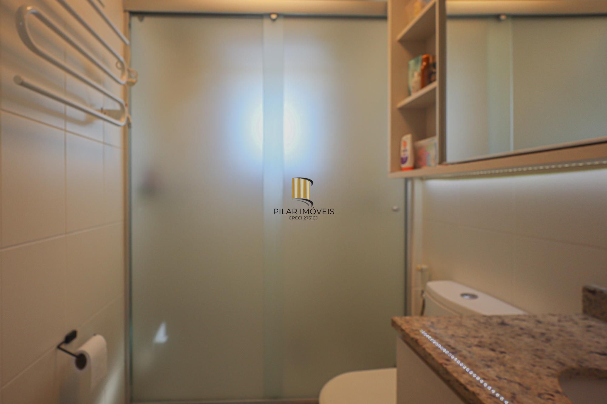 Casa em condomínio a venda no condomínio Villa Serena bairro Teresópolis